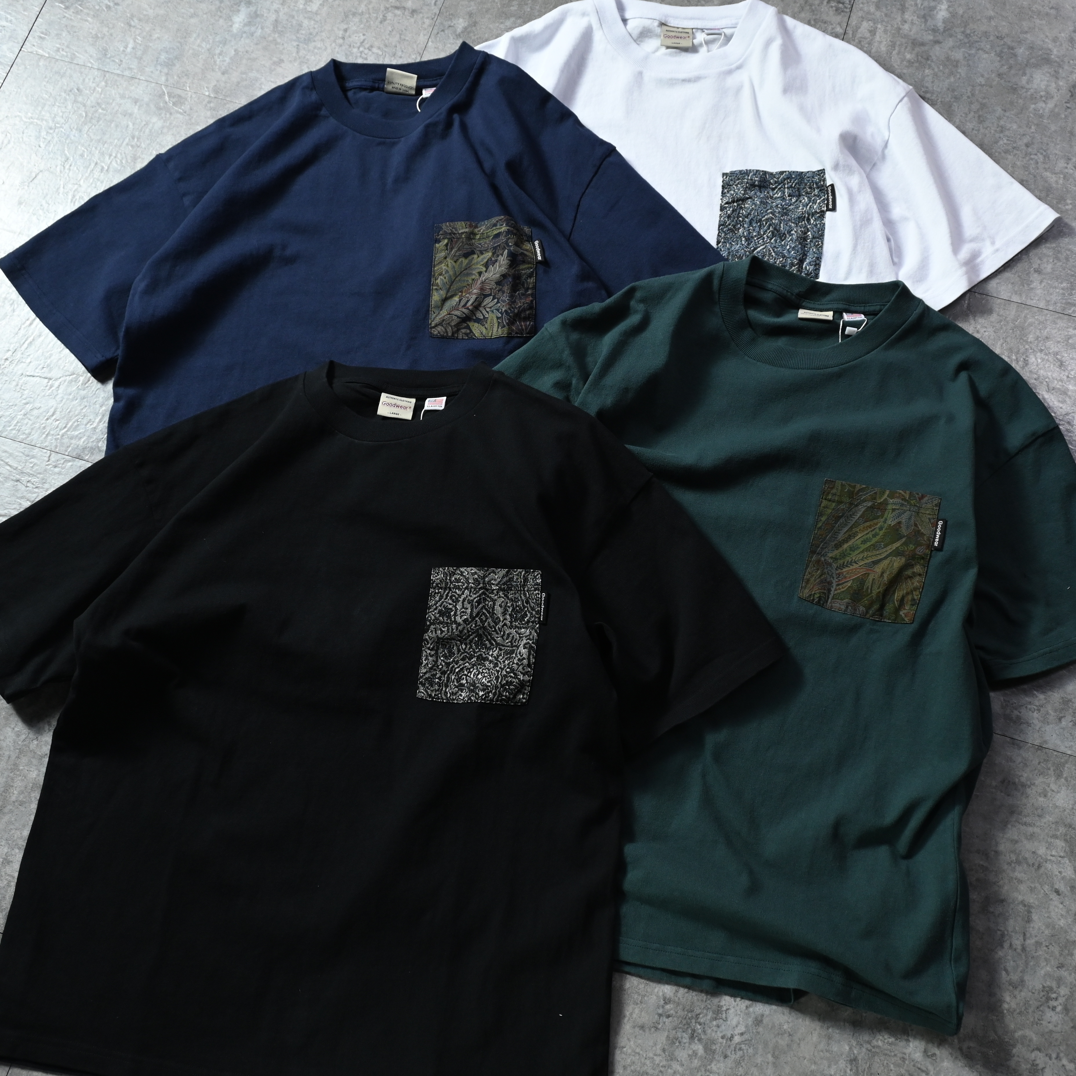 Goodwear Japan Graphic Pattern Pocket Big Tee