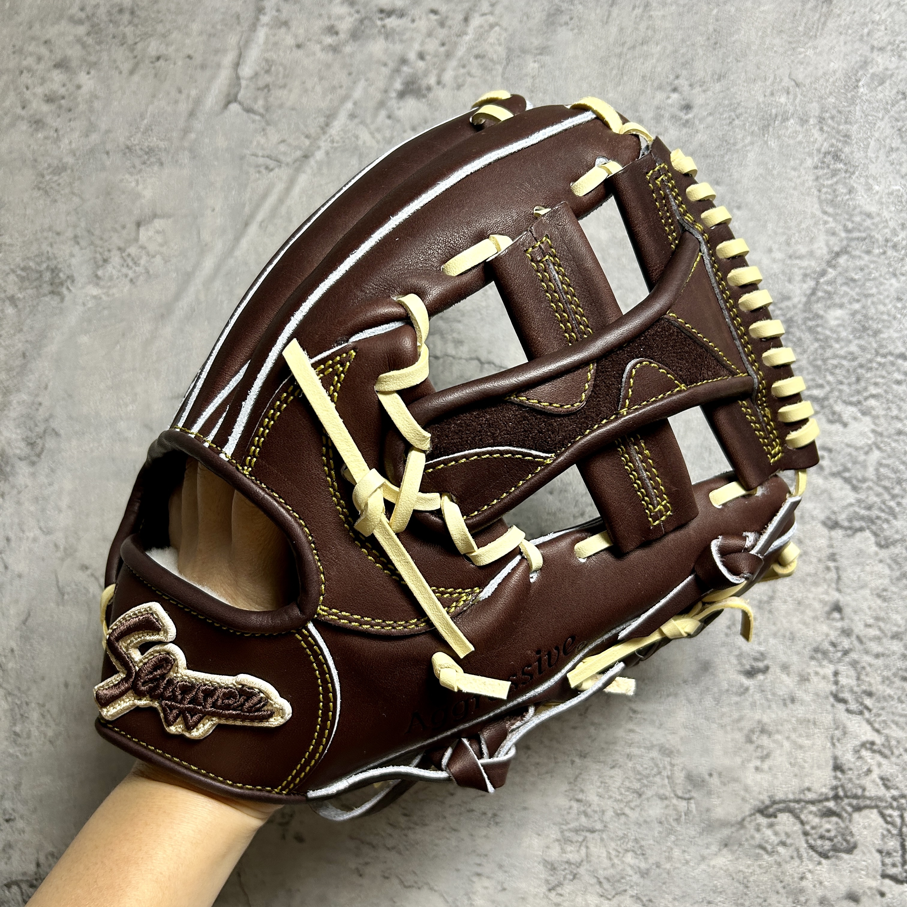 久保田Slugger 硬式 内野 手套 KSG-SR2