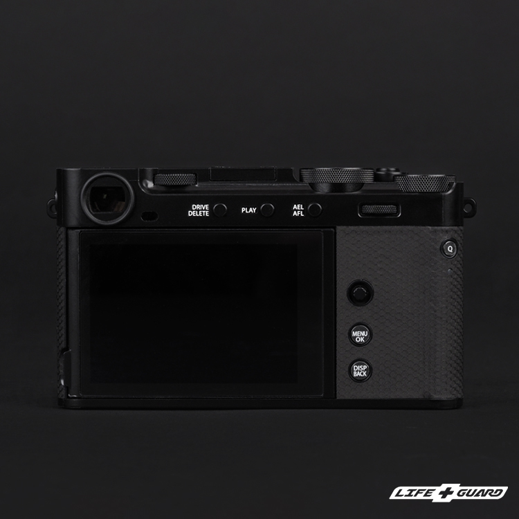 LIFE+GUARD 相機貼膜安裝示意，適用 FUJIFILM X-E5