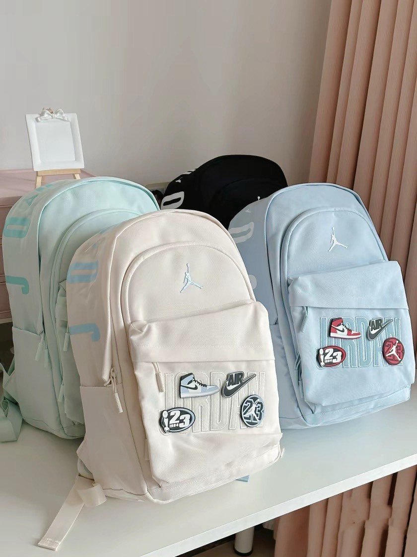 Nike Air Jordan 魔鬼氈隨意貼系列 雙肩包 後背包