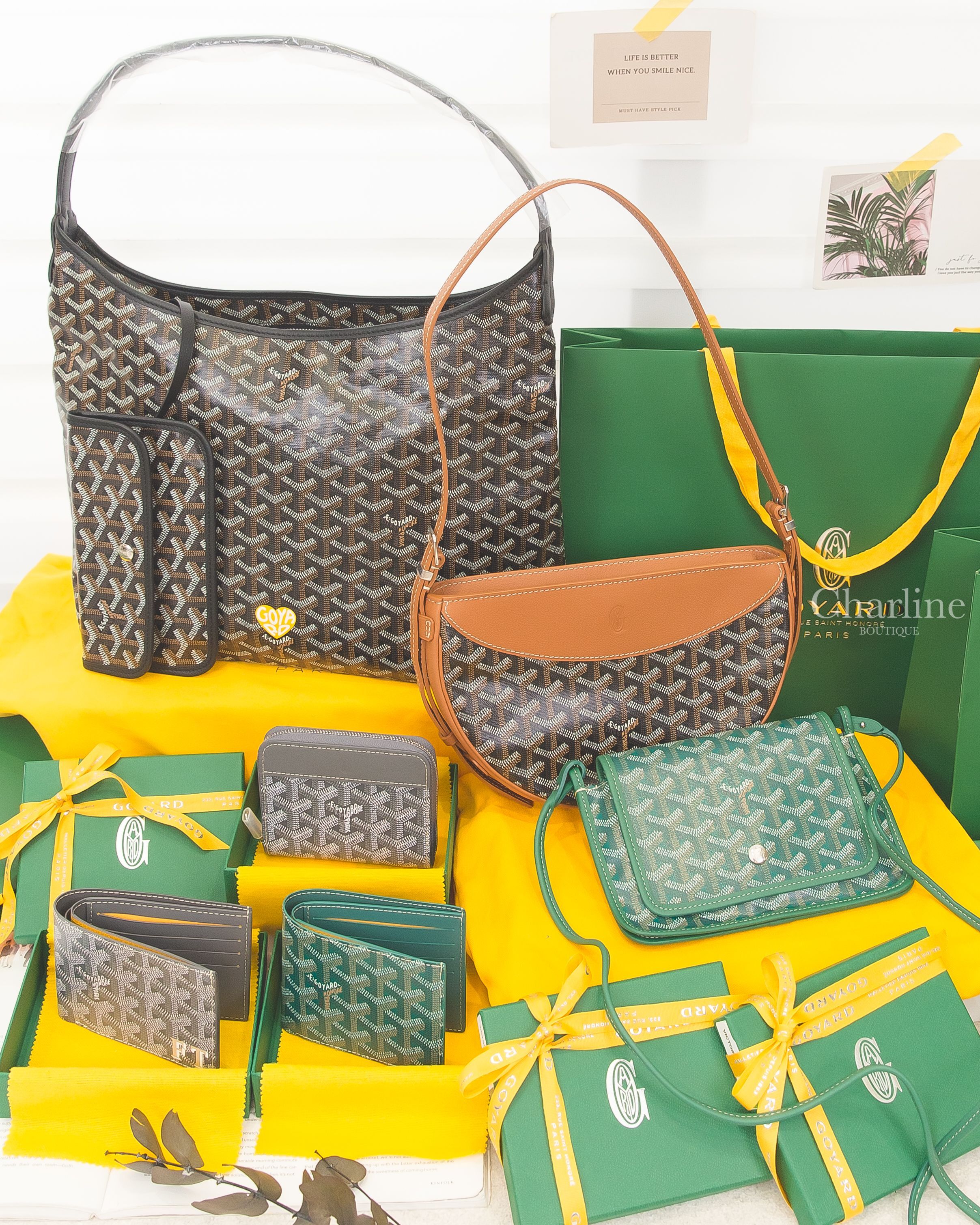 Goyard Hobo黑色黃愛心,Goyard Hirondelle黑拼咖啡色,Goyard Plumet綠色,Goyard Matignon灰色拉鍊短夾,Goyard Victoire灰客製化/綠短夾-Charline Boutique 精品代購