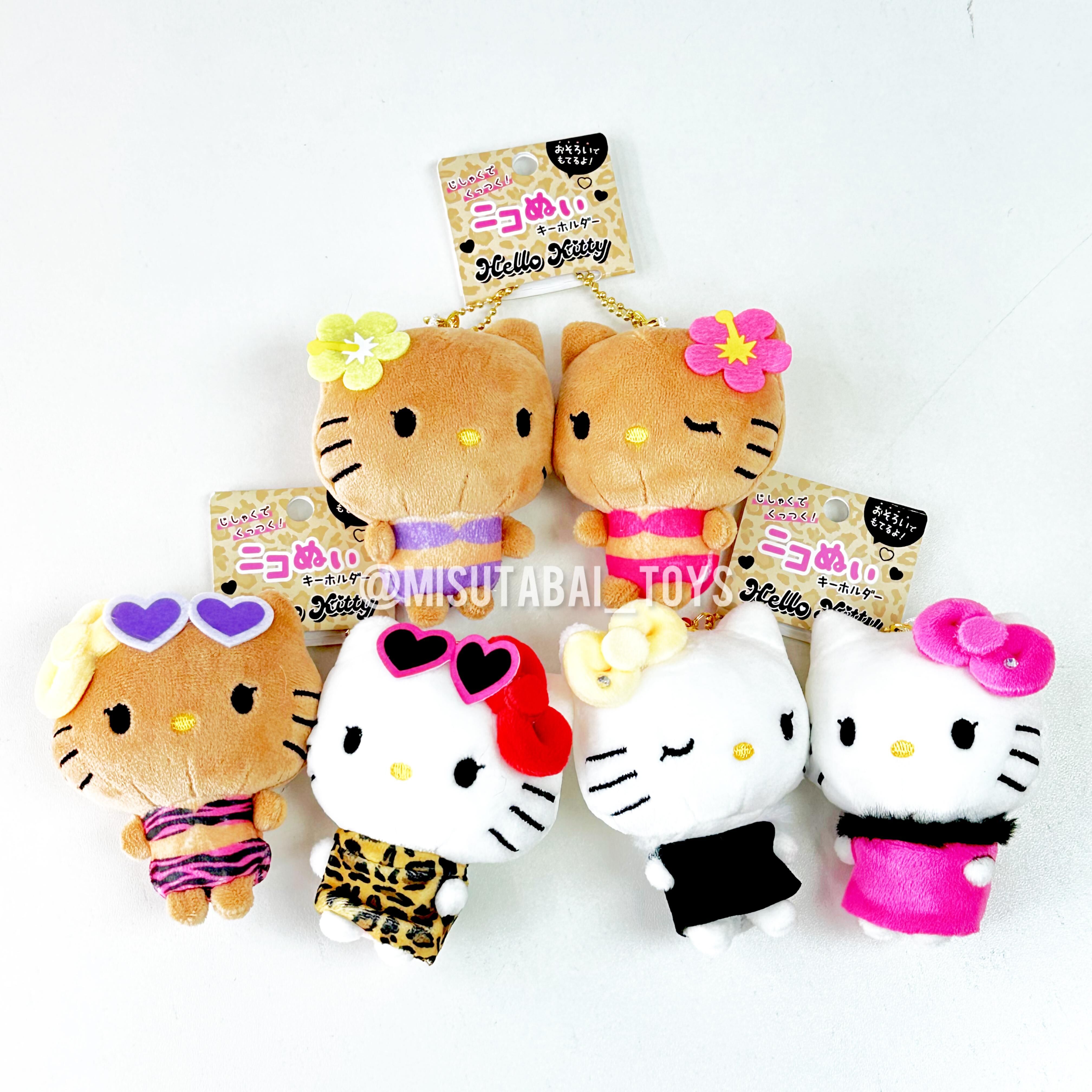 Sanrio Hello Kitty 毛毛裙磁石貼面公仔掛飾