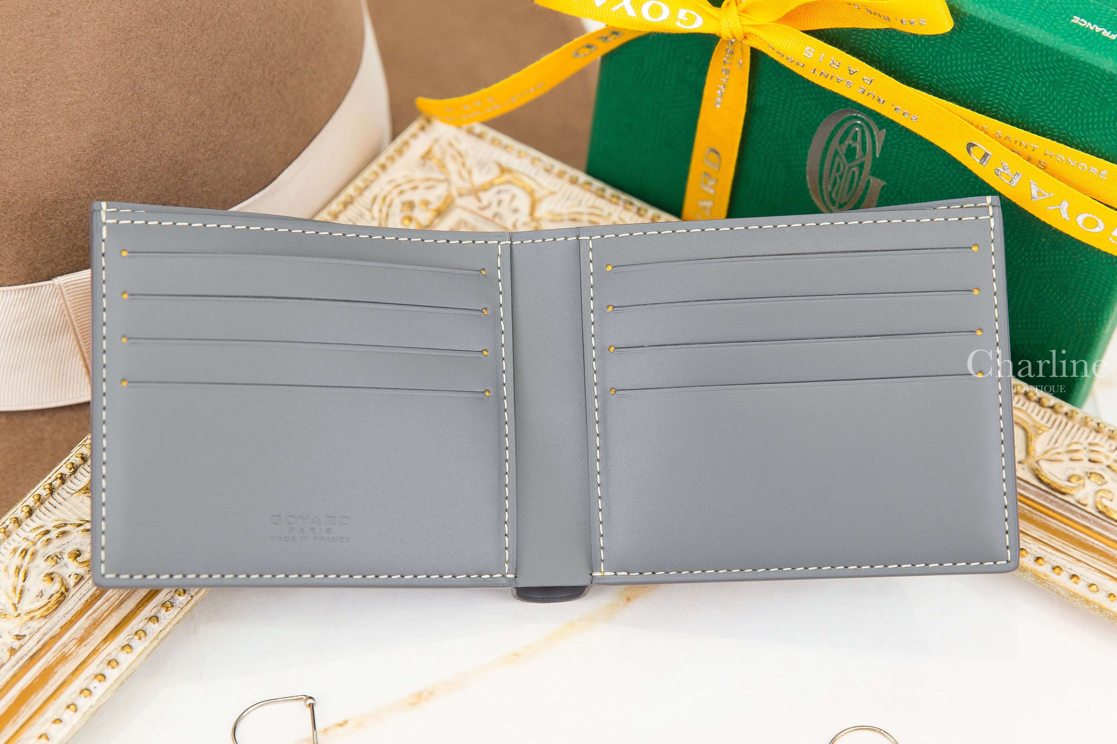 Goyard Victoire Wallet Initials 灰色帆布小牛皮拼黃色夾層內裡客製化字母短夾-Charline Boutique 精品代購