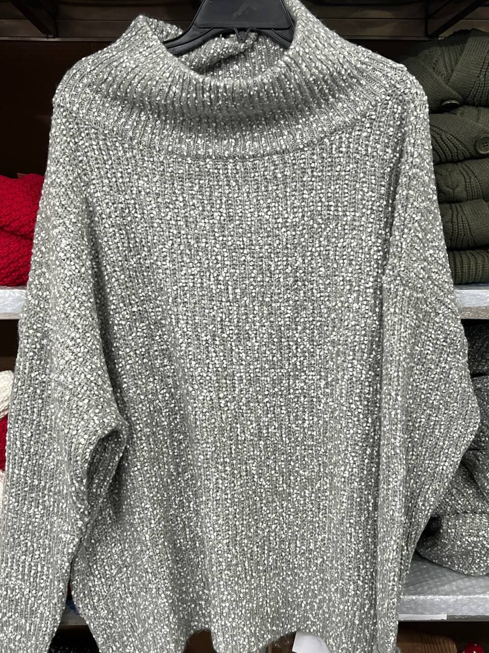 [S] DKNY GREY/IVORY BOUCLE OVERSIZED SWEATER, DJ4R0423-GIY [FINAL SALE] (SD1523)