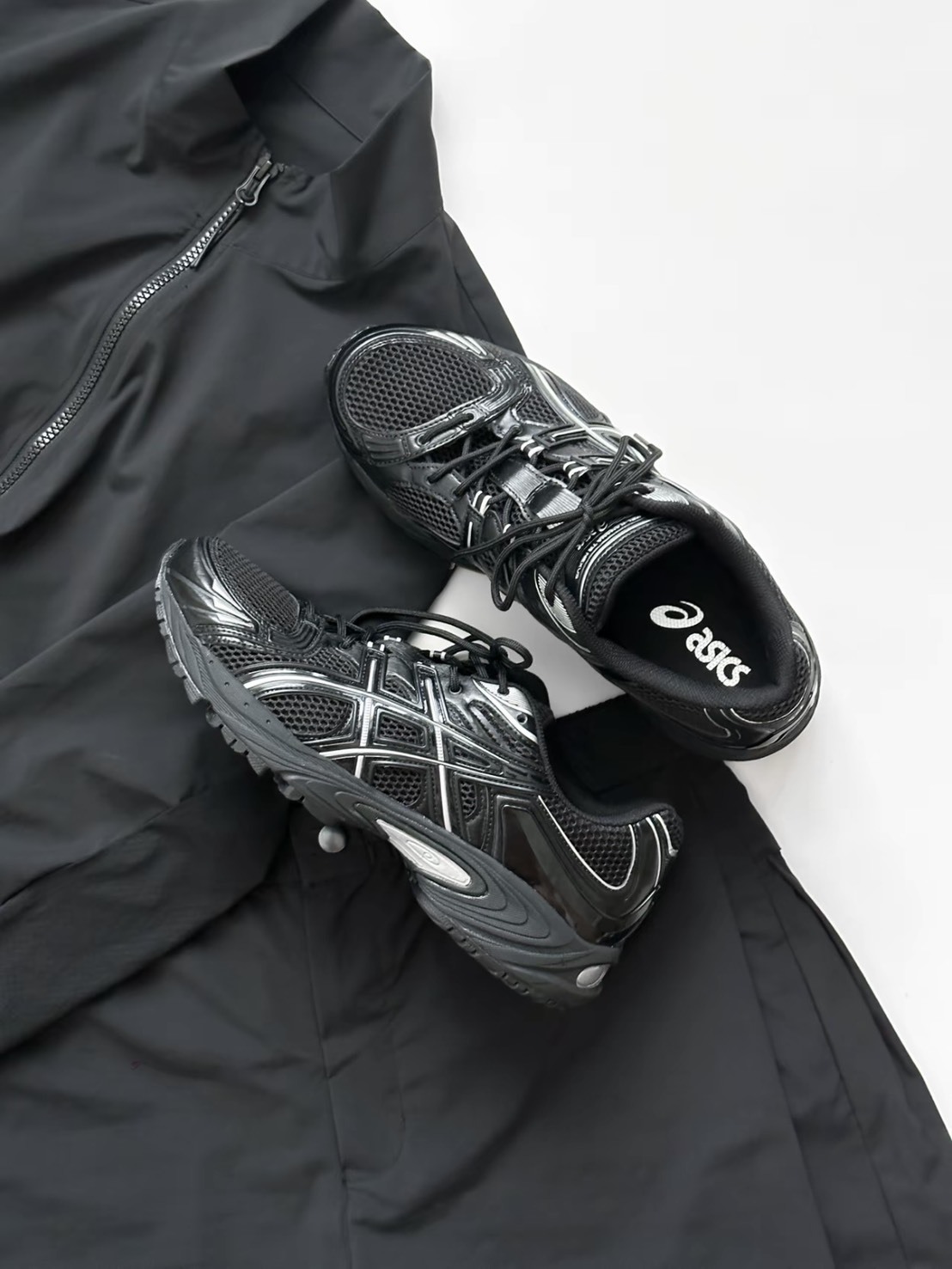 Asics Gel-Kahana TR Nexus 復古黑