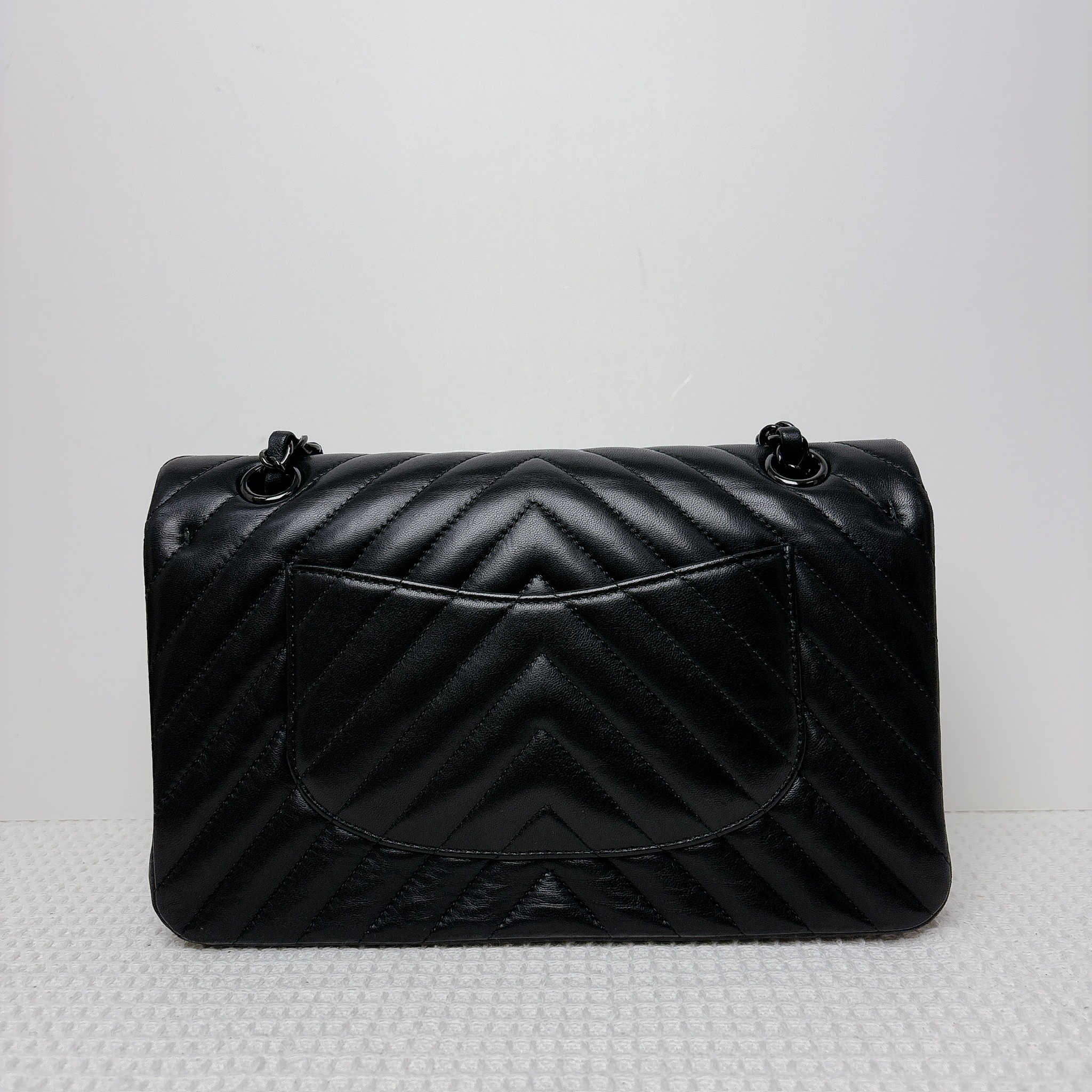 Chanel Classic Flap So Black - Black / Bhw