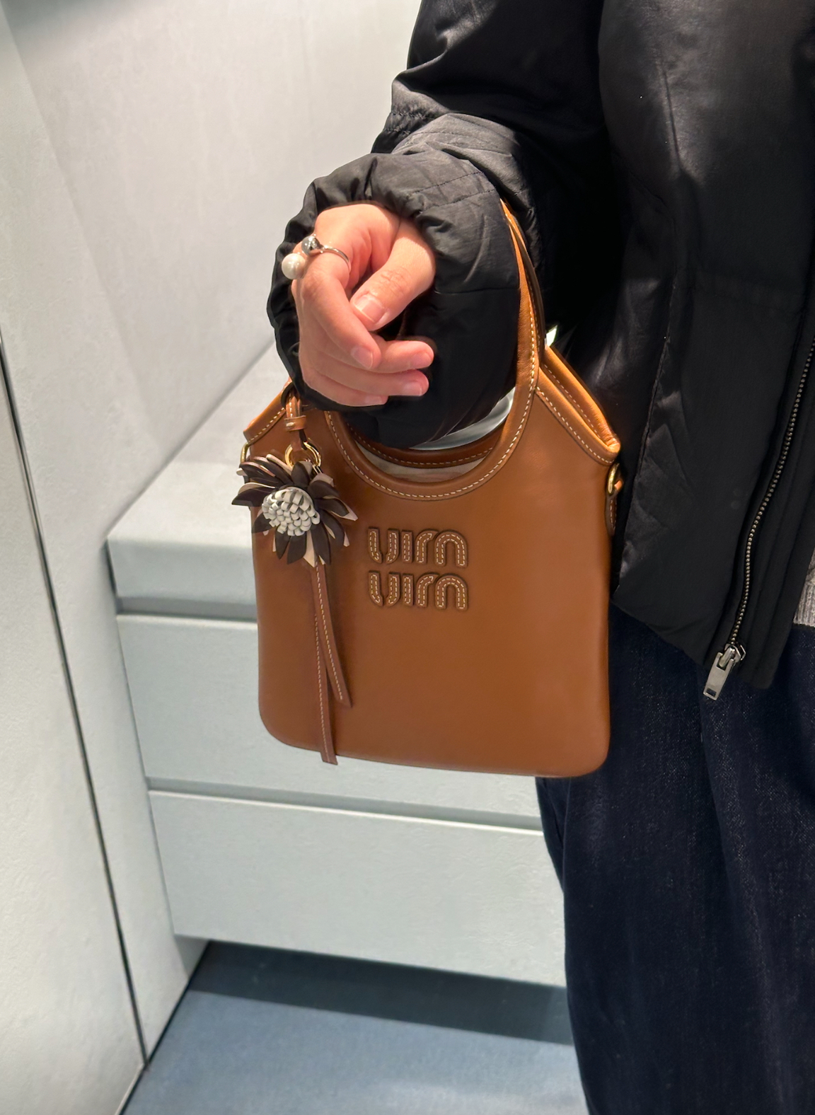 MIU MIU Ivy Mini Tote Bag 干邑色