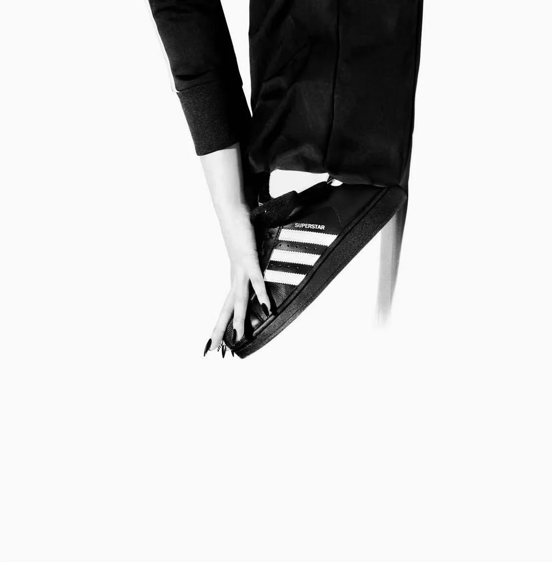 [特價售出無退換] 男女鞋 ADIDAS SUPERSTAR II 2 黑白 白標 白尾 貝殼頭 胖胖鞋 經典 休閒鞋 獨家附贈白鞋帶【JI0079】JENNIE