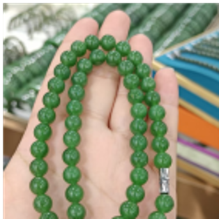 0901ht63-和田玉-8m碧玉帶翠媽媽鏈/個（A63）