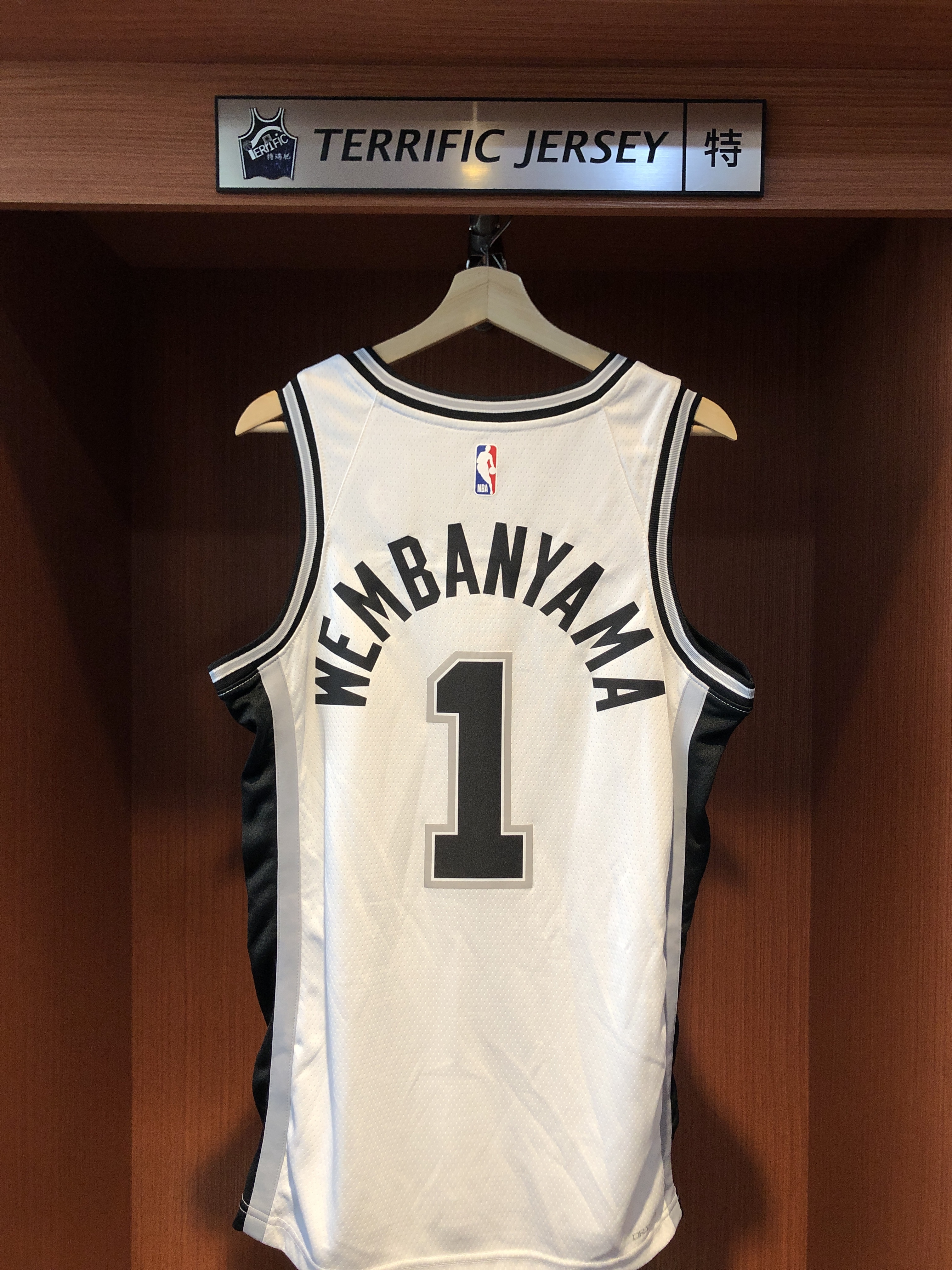 NBA球衣 Victor Wembanyama 聖安東尼奧馬刺白 Association Nike Swingman 球迷版 熱轉印 全新