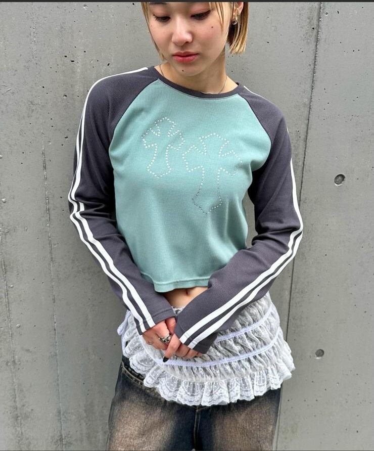 【預購】JN090119 WHO'S WHO gallery 女裝長袖上衣(FREE SIZE)