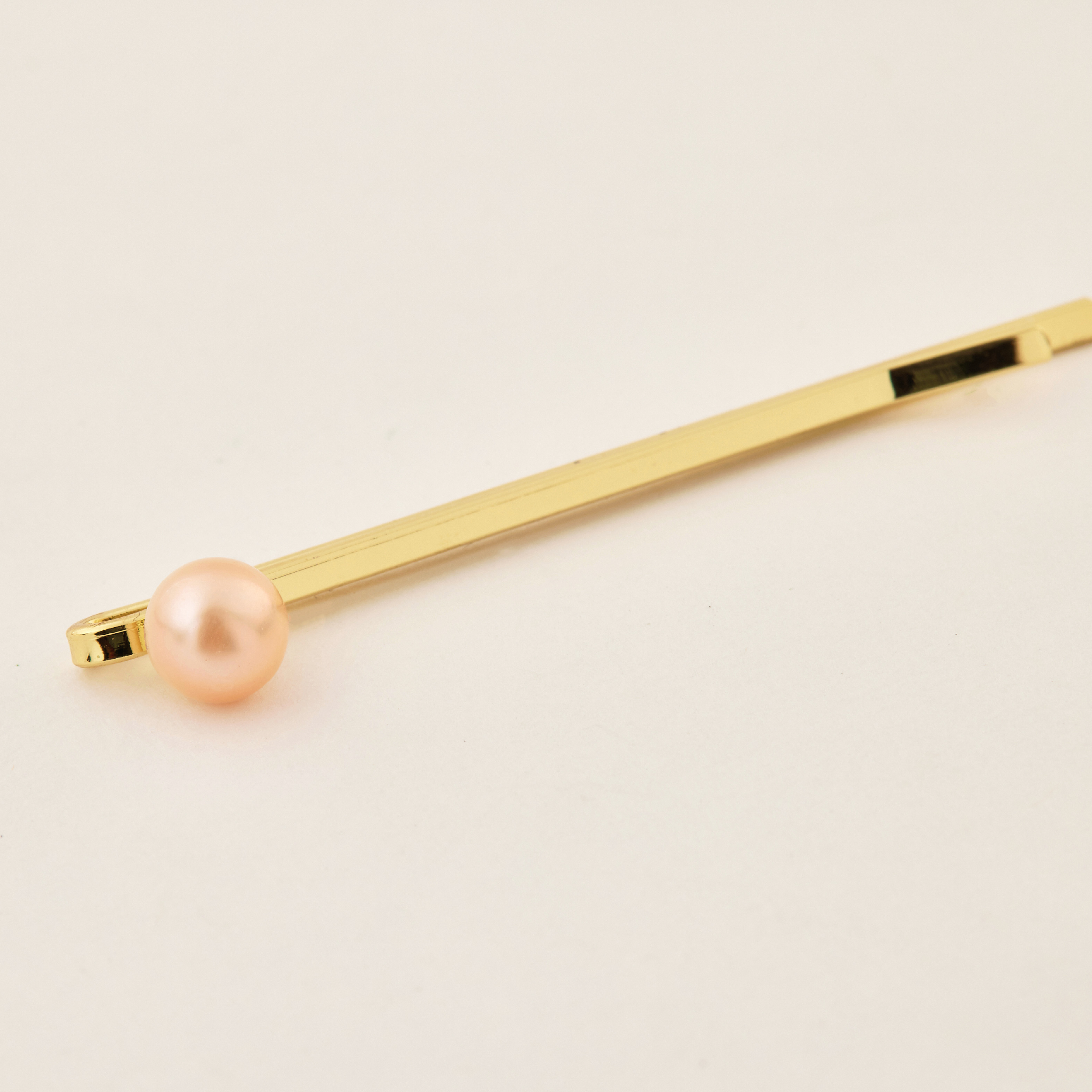 H043 | 銅鍍14K粉橘淡水珍珠髮夾