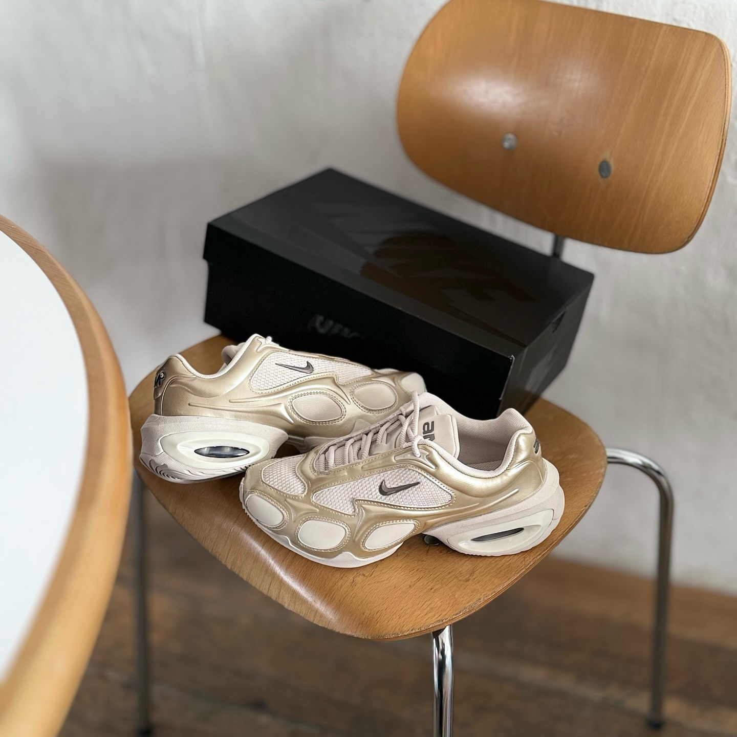 Nike Air Max Muse 沙金 aespa Karina同款 焦糖色 科技感 氣墊 增高 厚底 FV1920-005