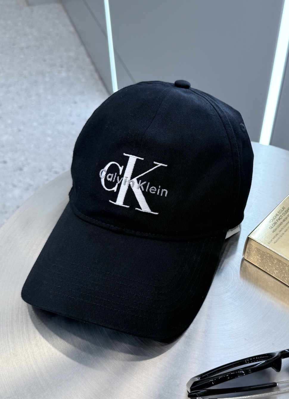 C代購-CALVIN KLEIN 字中字刺繡logo CK 老帽 黑