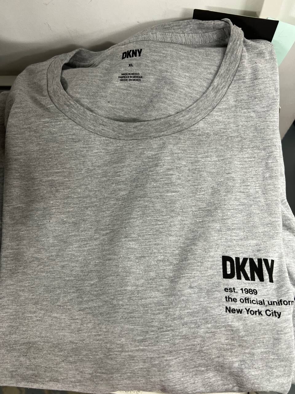 [S] DKNY HTHR GREY LOGO PATCH PRINT T-SHIRT, M9910203-HGR [FINAL SALE] (SD1550)