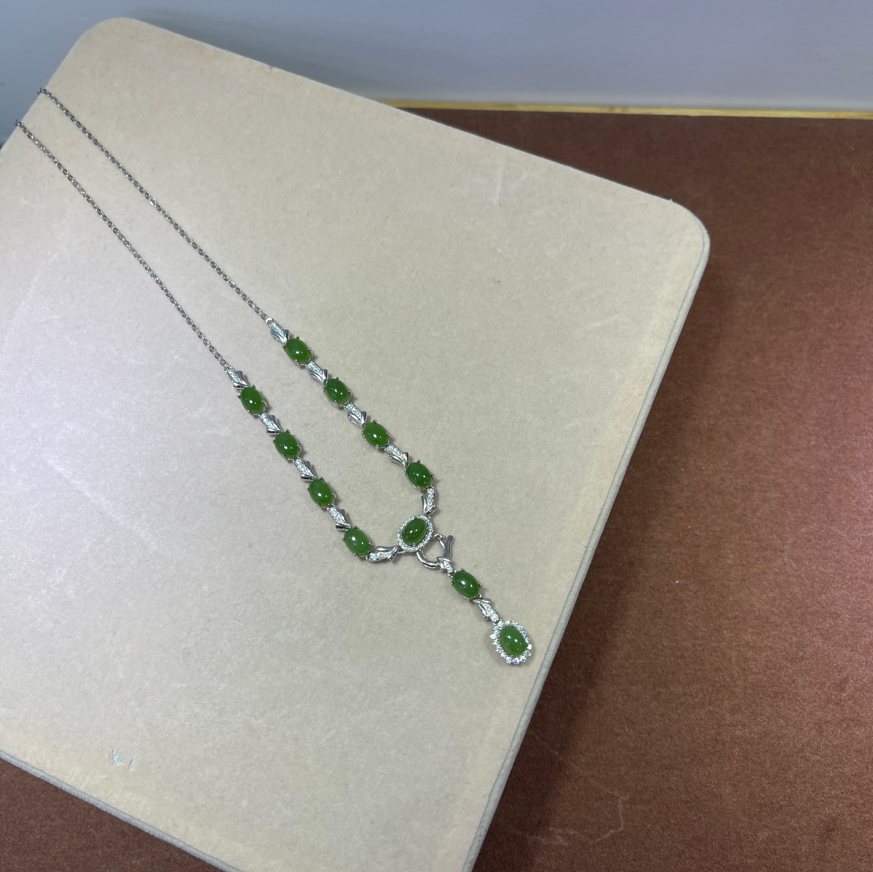 0901ht117-和田玉-银镶碧玉晚装锁骨链(A117)