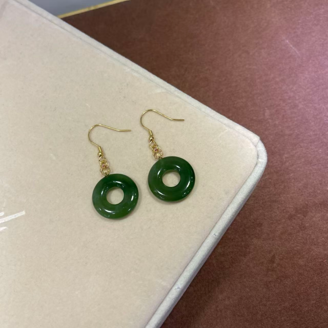 0901ht122-和田玉-18k碧玉甜甜圈20m(A122)