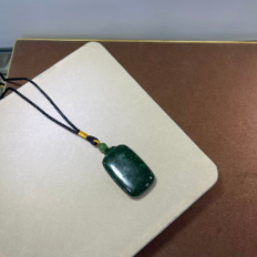 0901ht141-和田玉-北极玉满翠无事牌(A141)