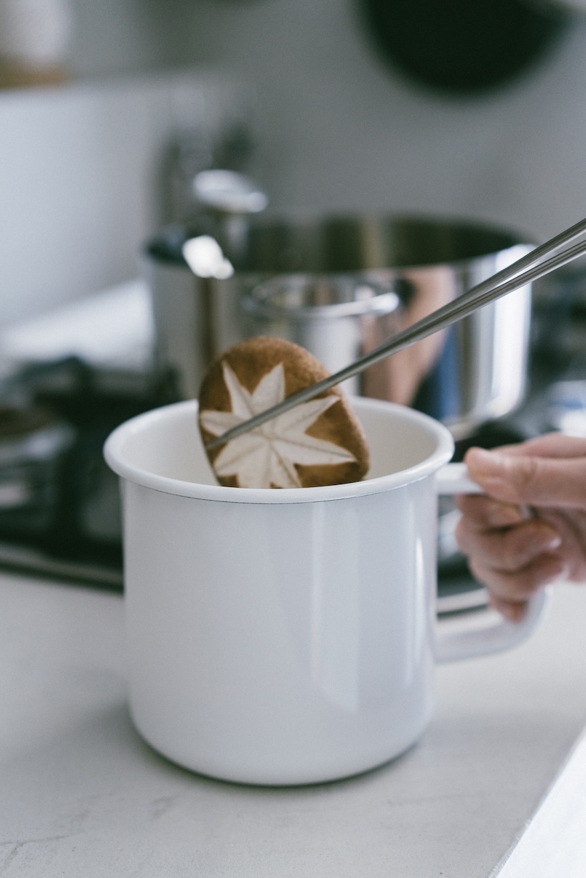 野田琺瑯日本製把手丸型盒