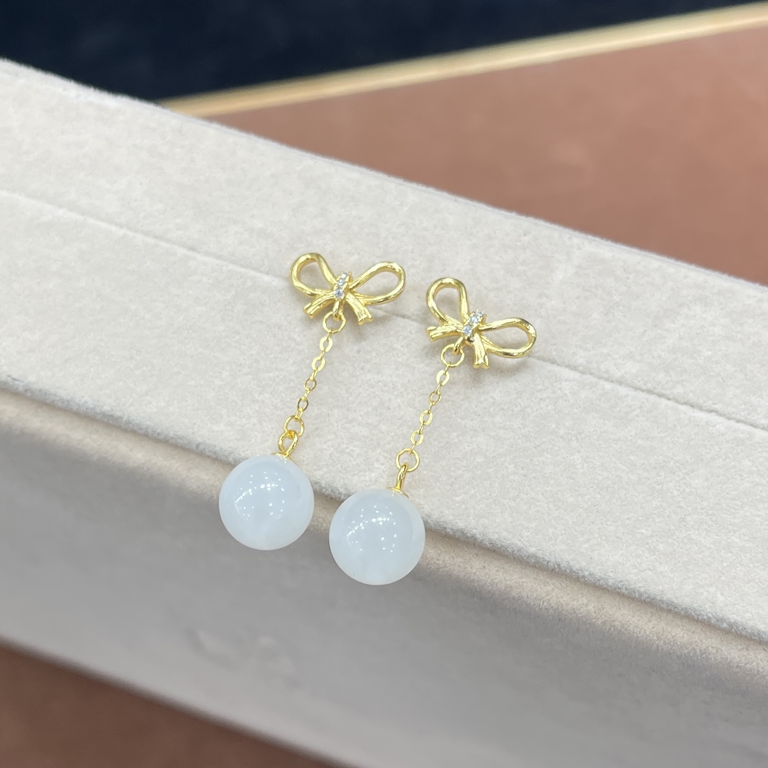 0901ht06-和田玉-10m蝴蝶結耳釘/個（福利）（A6）