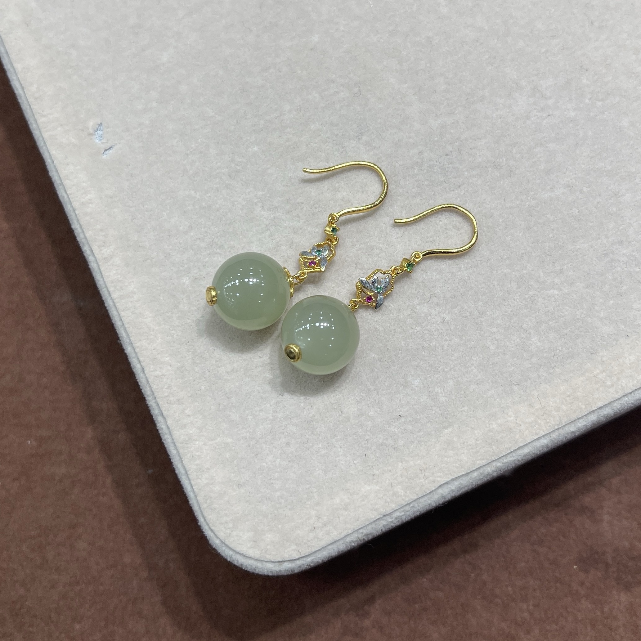 0901ht17-和田玉-晴水耳鉤/個（A17）