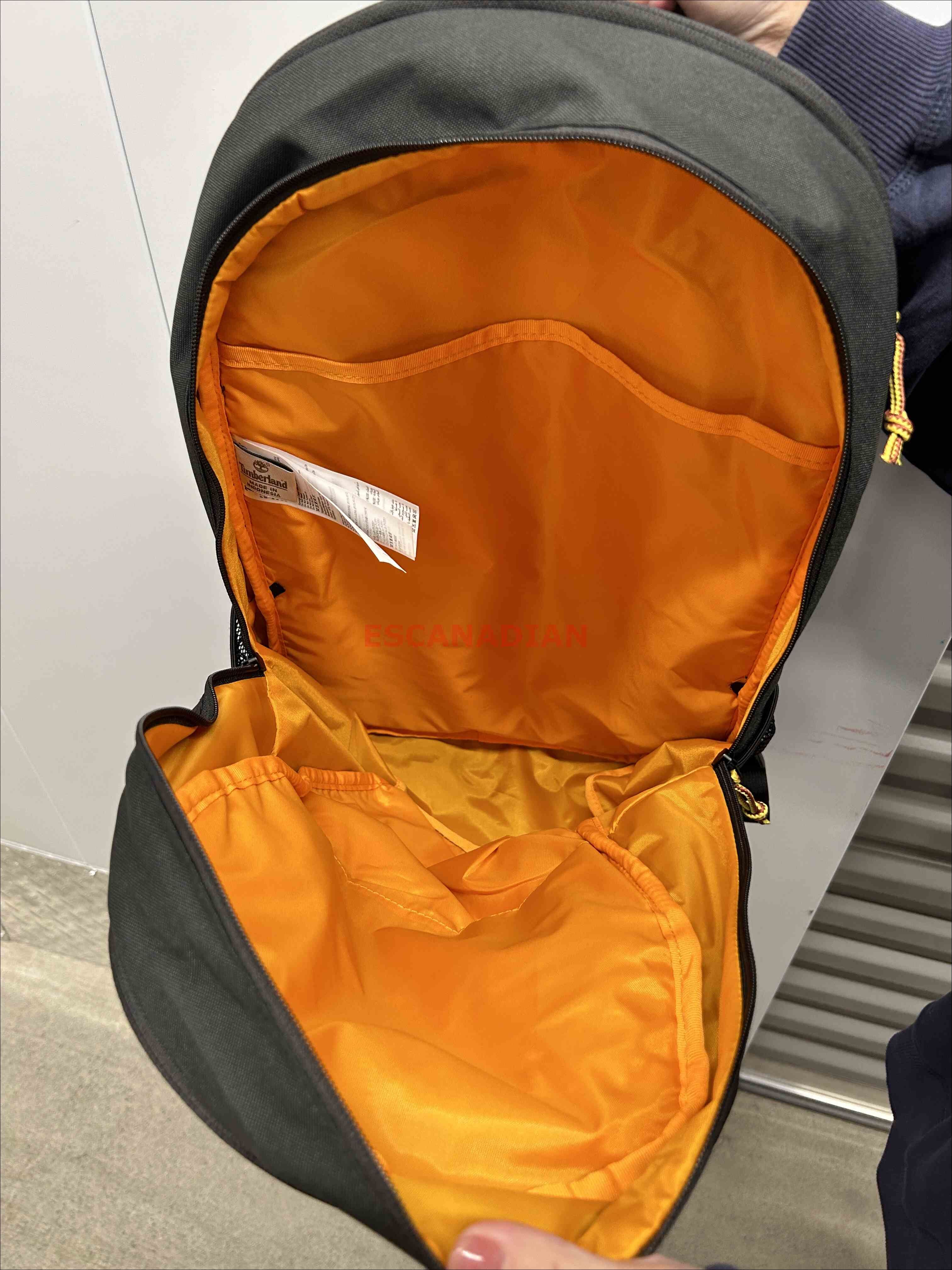 Timberland 大人 迷彩 雙夾層 26L 後背包