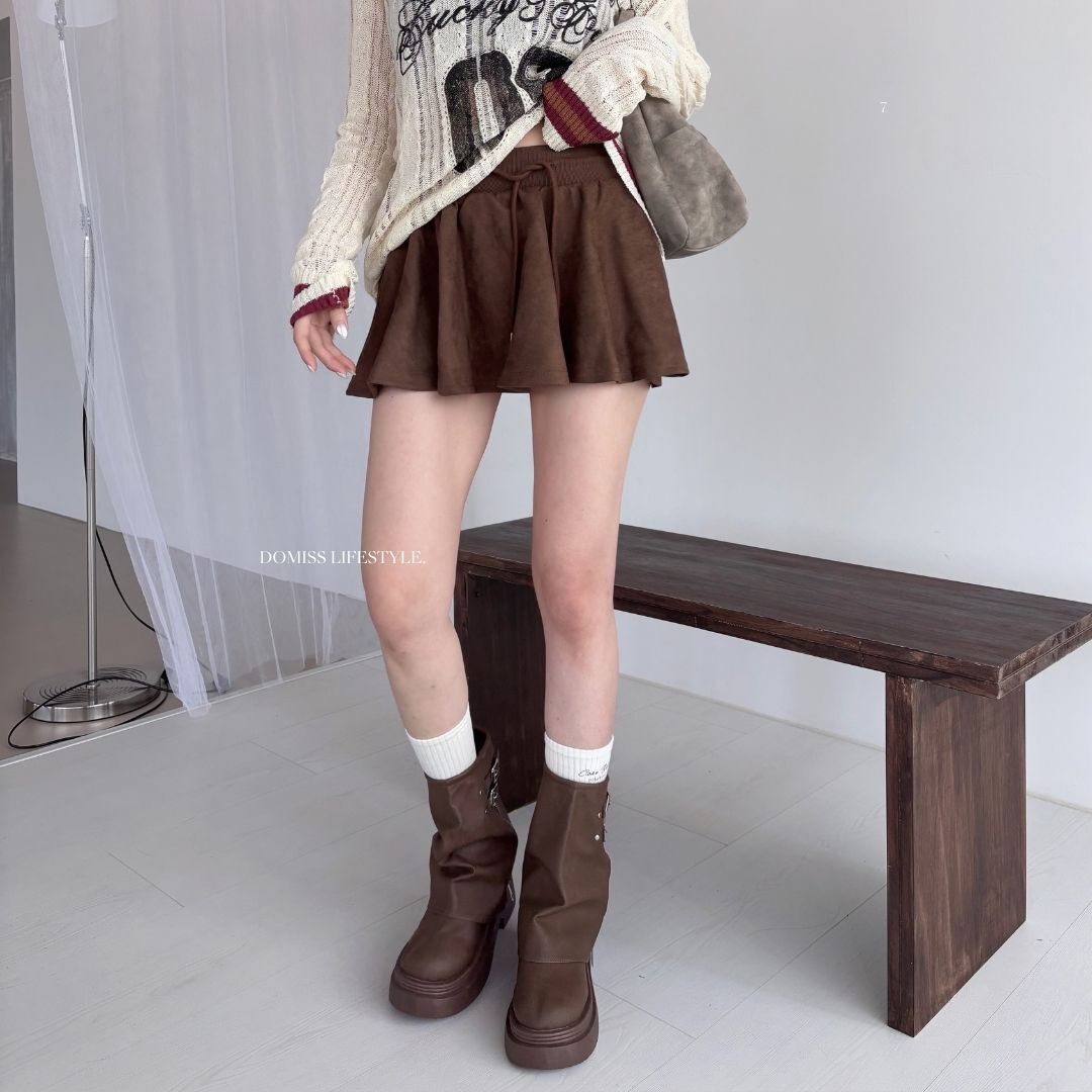 【麂皮低腰短褲裙】DOMISS秋冬辣妹必收款 短裙 麂皮裙 裙子-2色(現貨)