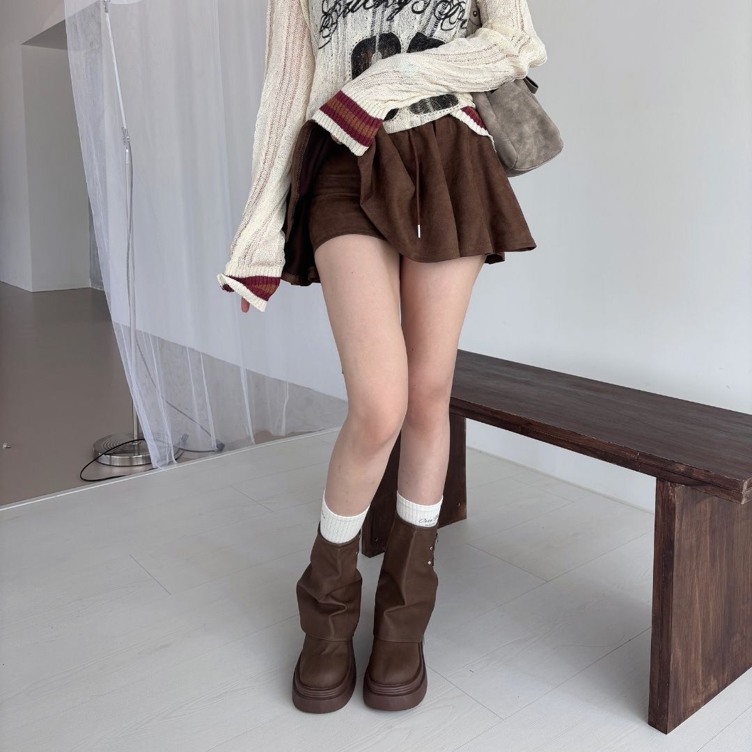 【麂皮低腰短褲裙】DOMISS秋冬辣妹必收款 短裙 麂皮裙 裙子-2色(現貨)