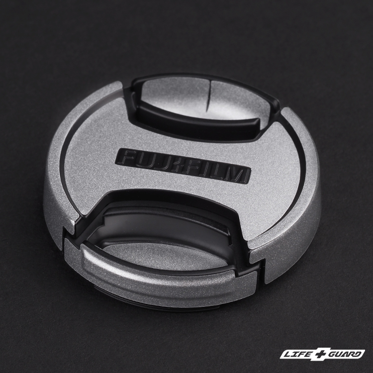 FUJIFILM XF 23mm F2.8 R WR 鏡頭蓋貼膜展示圖，LIFE+GUARD 風格設計