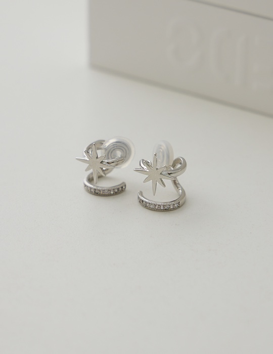 閃耀交錯小星。夾式耳環(銀)