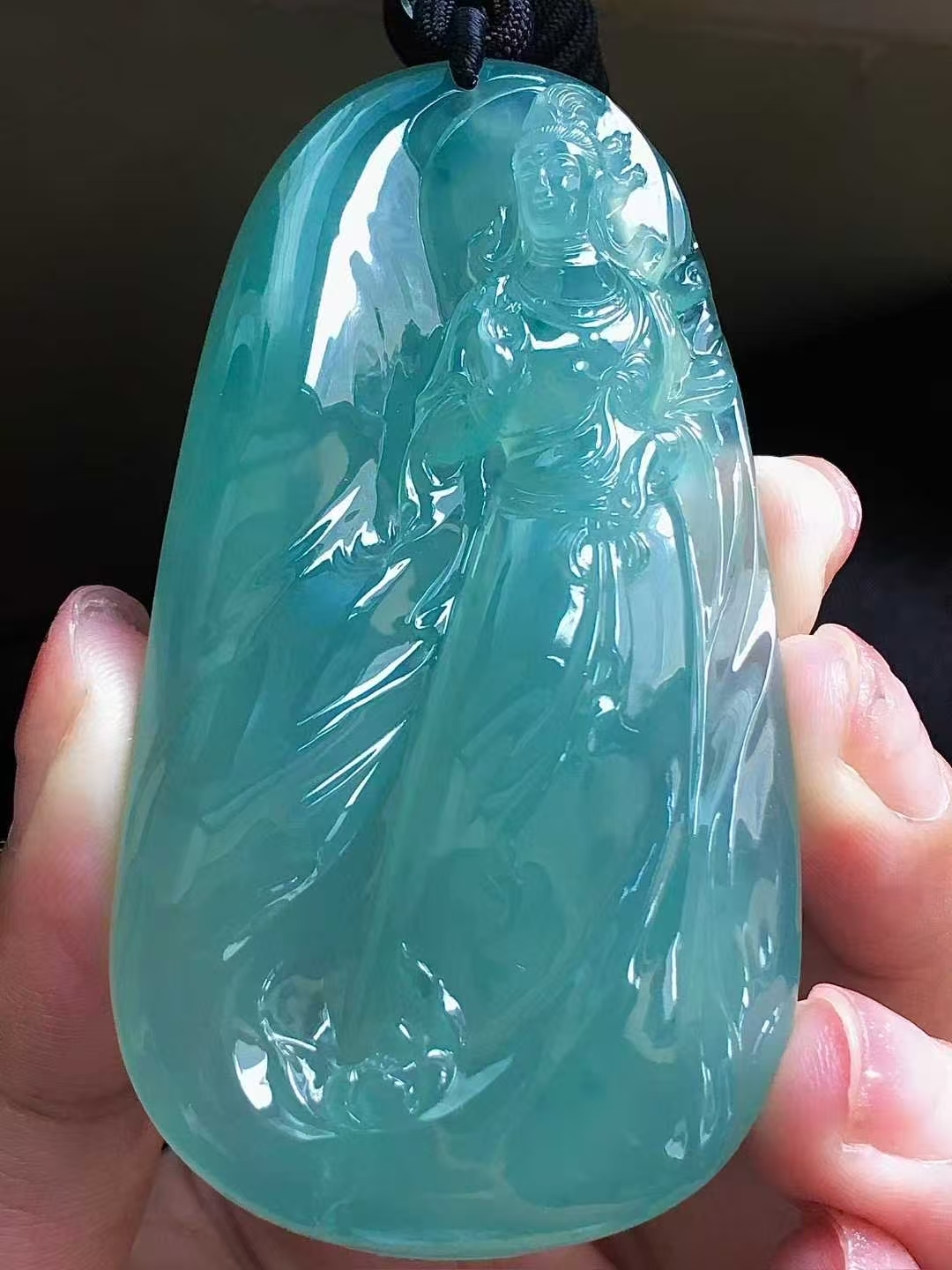 724315 翡翠觀音牌