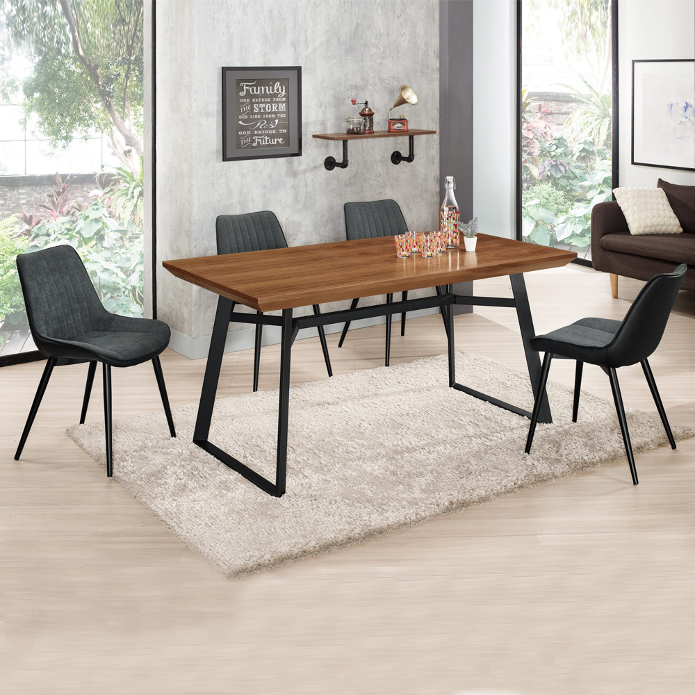 薩摩5.3尺工業風餐桌椅組合(一桌四椅)