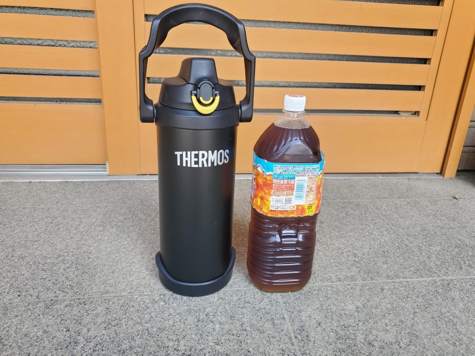 【預購】J0902903 Thermos 真空隔熱運動水壺  FJQ-2000 FJQ-2500 FJQ-3000