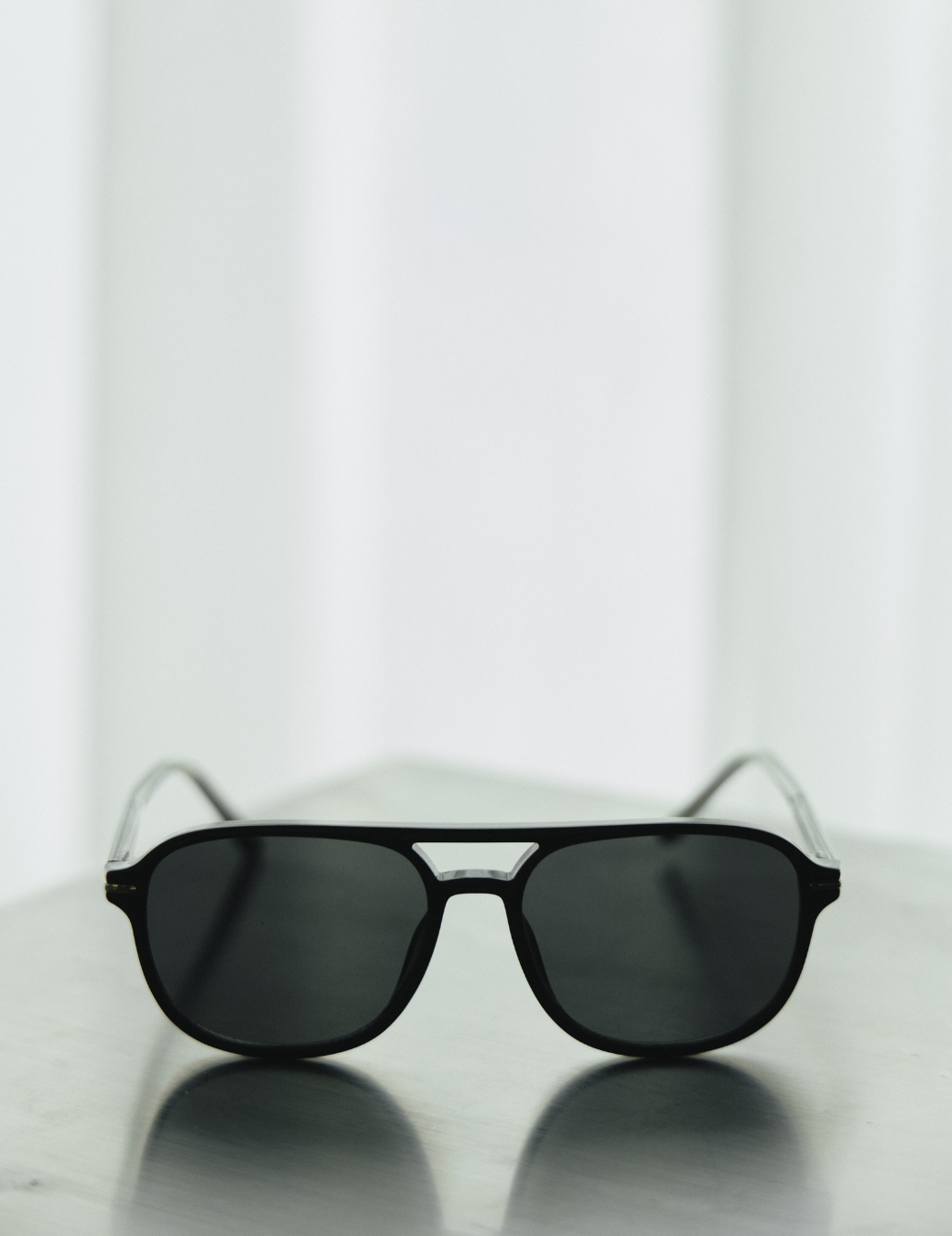 率性膠框飛行墨鏡