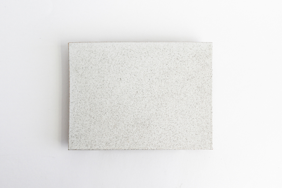 SSS - 陶付腳平角皿 / 粉引 (25*19cm)