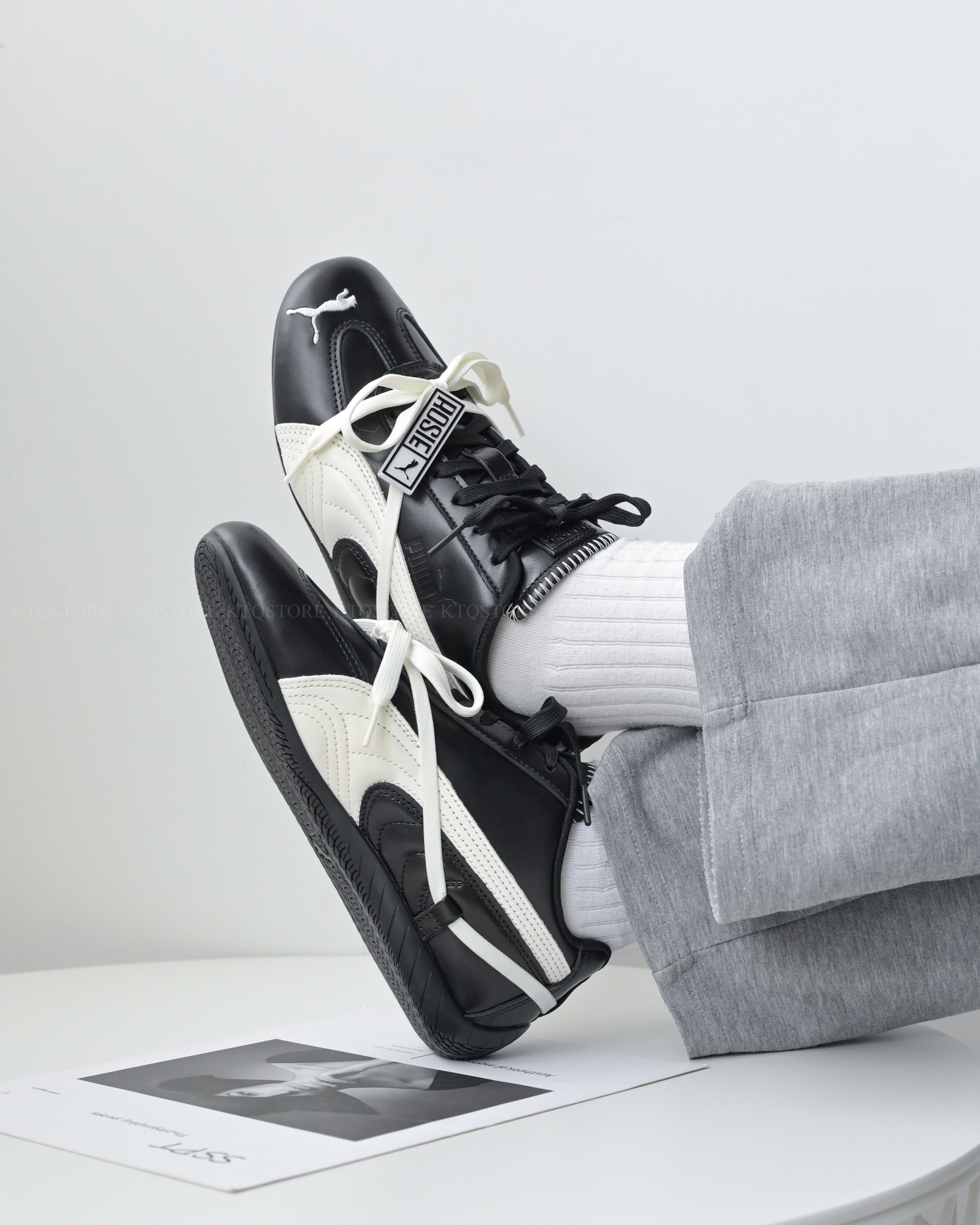 KTQ STORE ‧ Rosé x Puma Speedcat Premium "Black Warm White" 黑白 404391-01