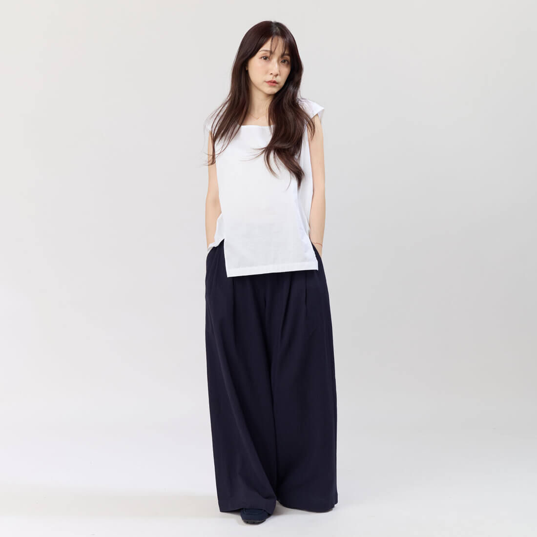 Dolly無袖純色夏日棉質上衣/ 白色