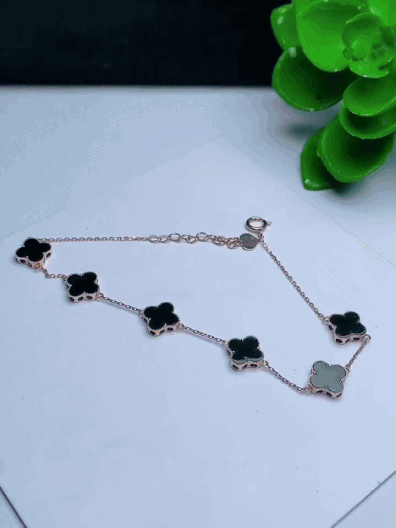 724336 翡翠墨翠四葉草手鏈