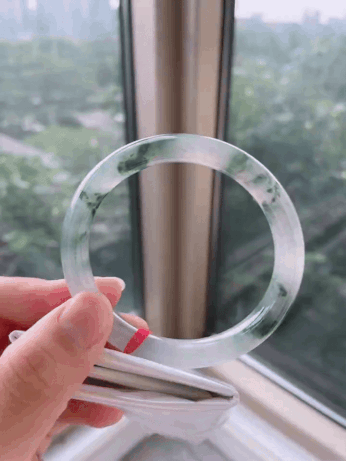 7245840 58.9mm冰飄花圓條翡翠手鐲 (58-60)