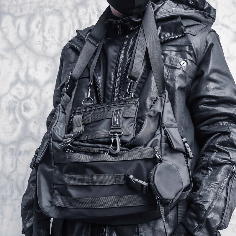 𝙏𝙀𝘾𝙃𝙒𝙀𝘼𝙍 重工暗黑機能可拆式單肩包