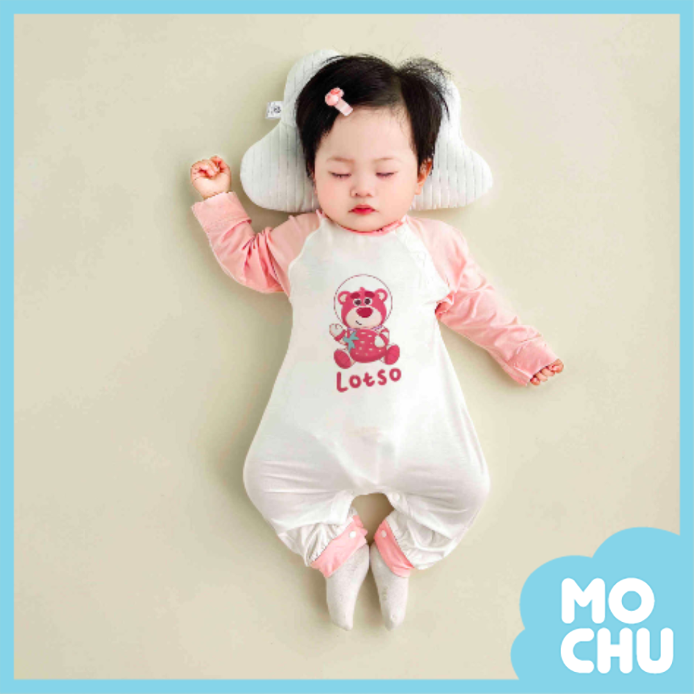 幸運草莓熊薄款長袖連身衣