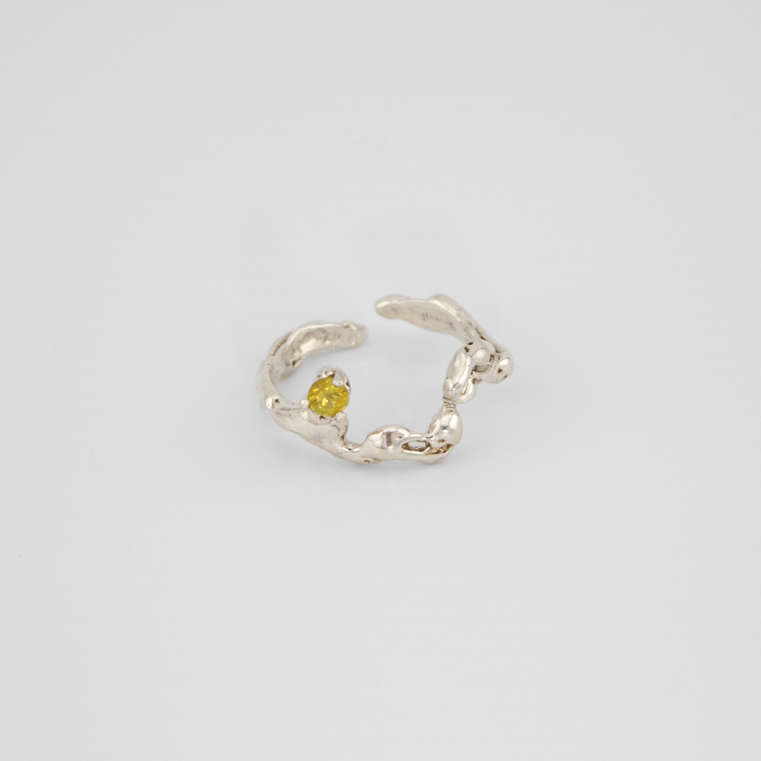 livvvvil 汨 07 RING YELLOW