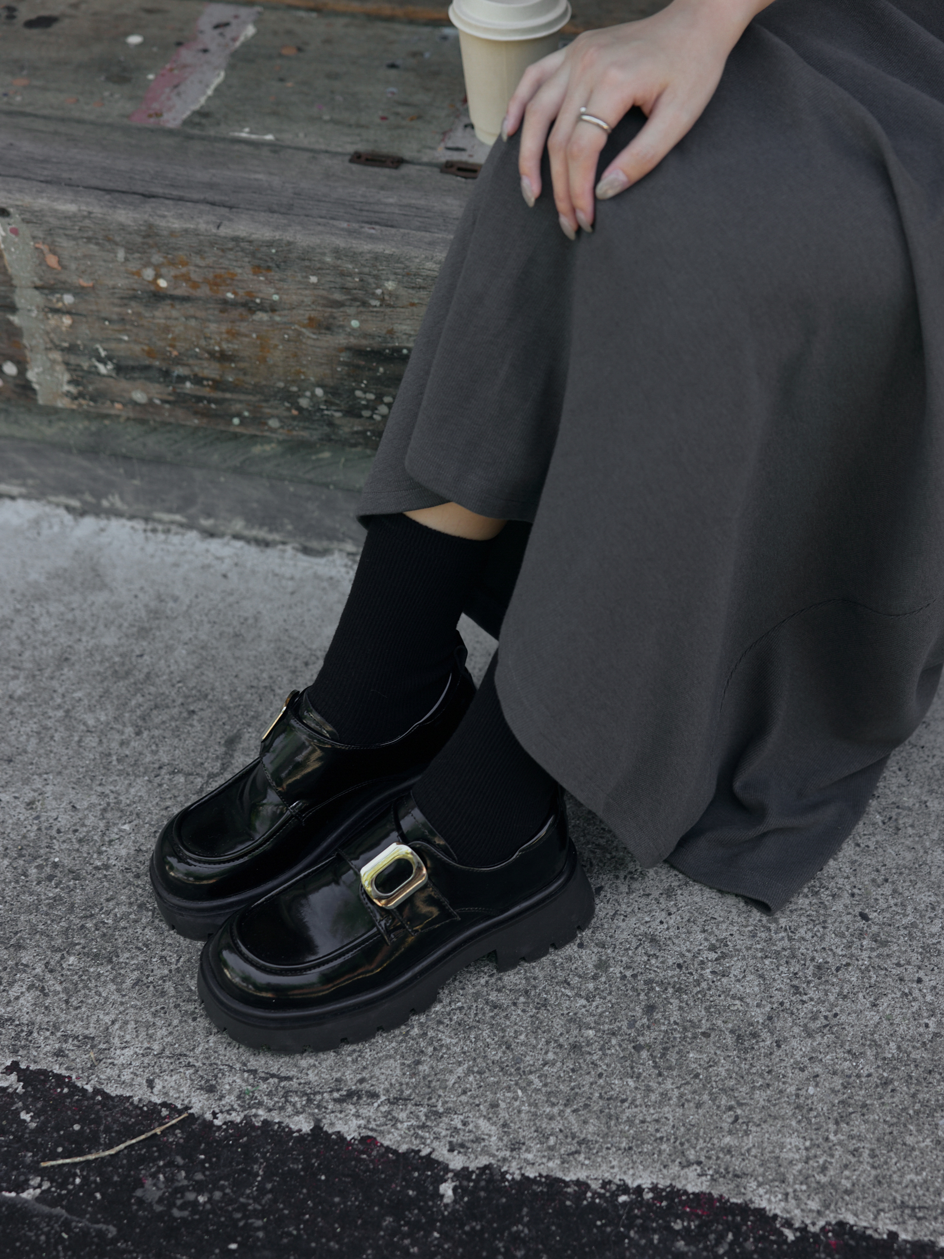 厚底長腿魔鬼氈樂福鞋