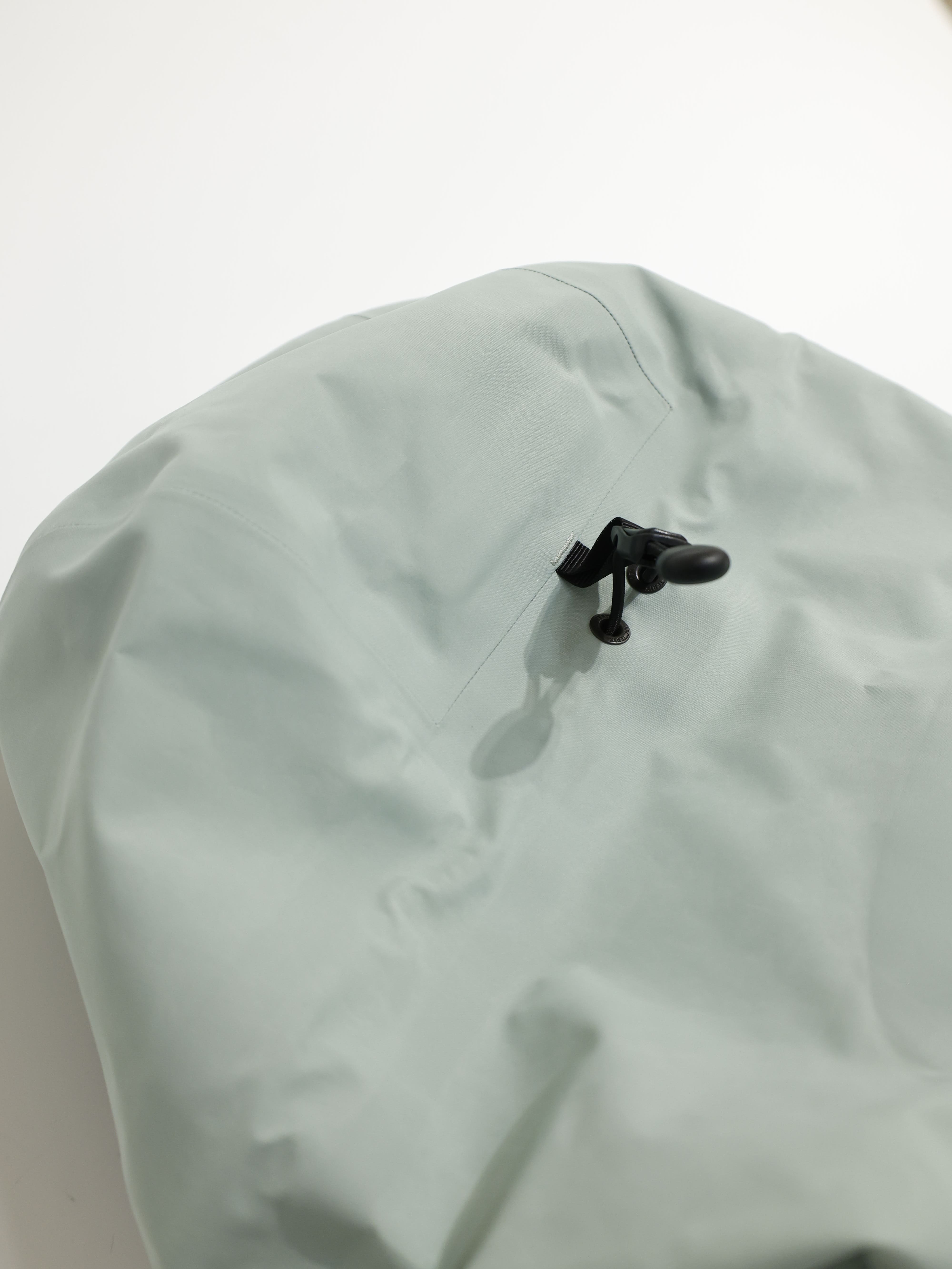 ARCTERYX 始祖鳥 男 Beta Jacket 防水外套 Goretex X000008584