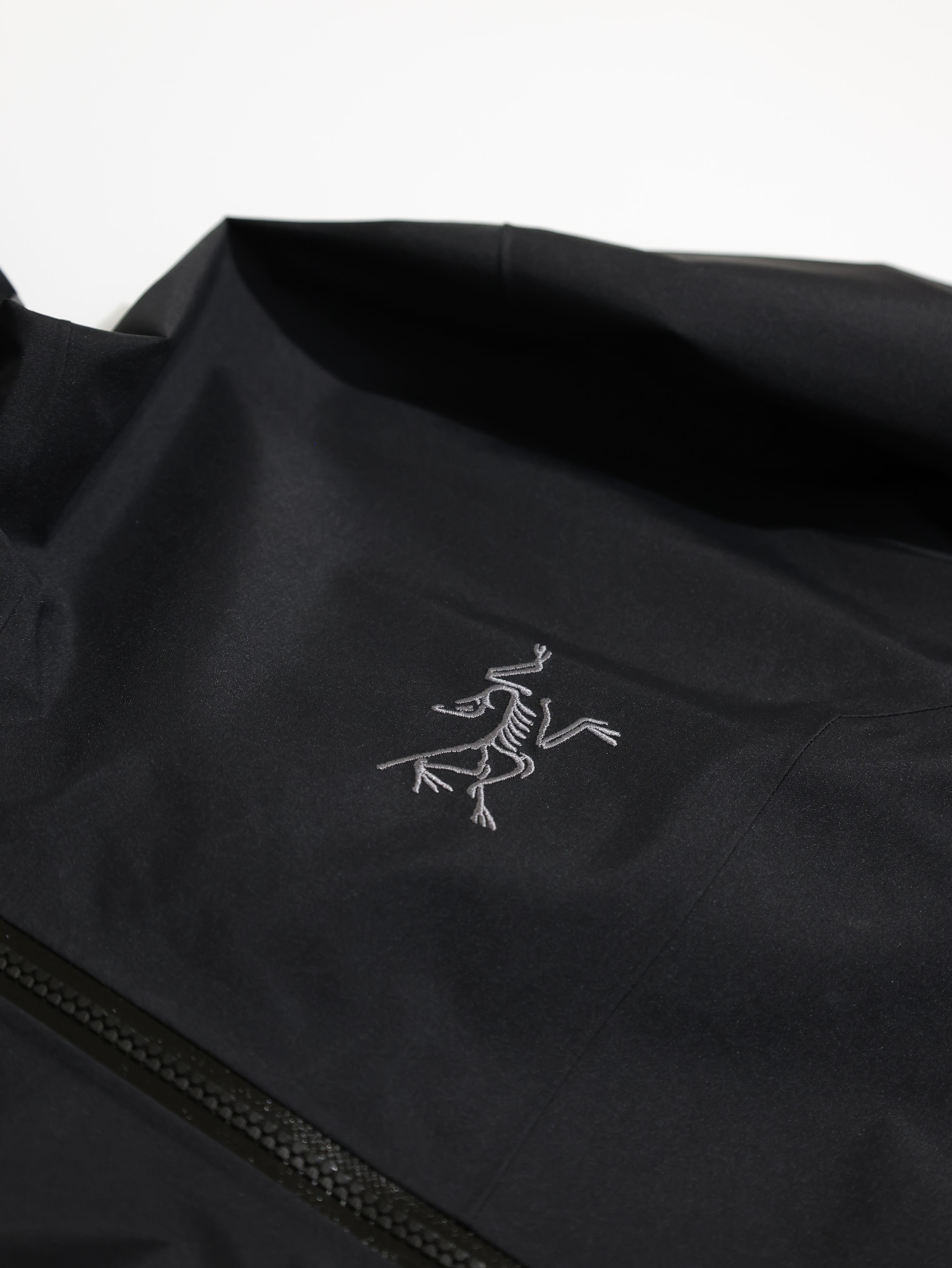 ARCTERYX 始祖鳥 男 Beta Jacket 防水外套 Goretex X000008584