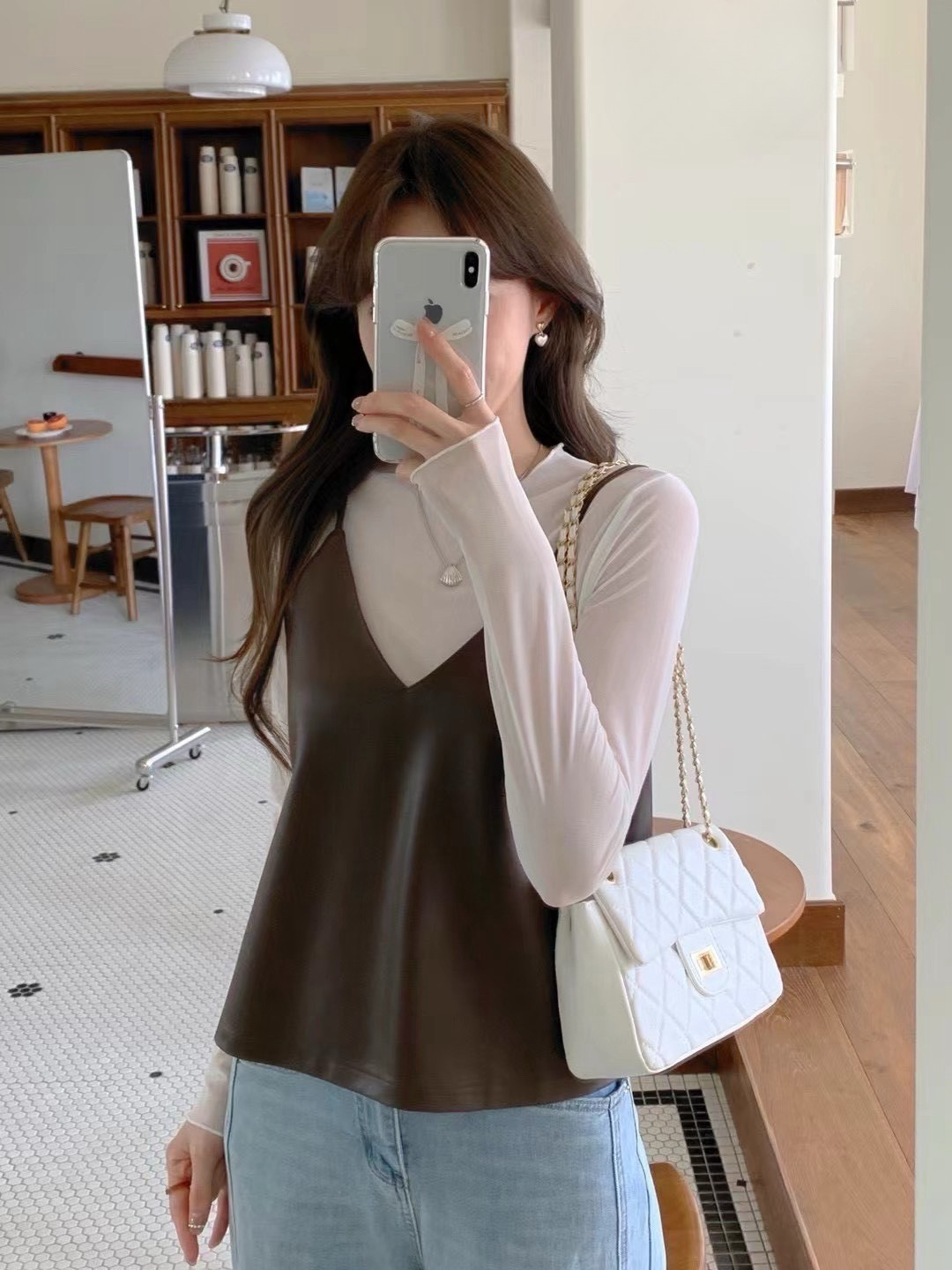 透紗內搭上衣+率性皮背心 套裝