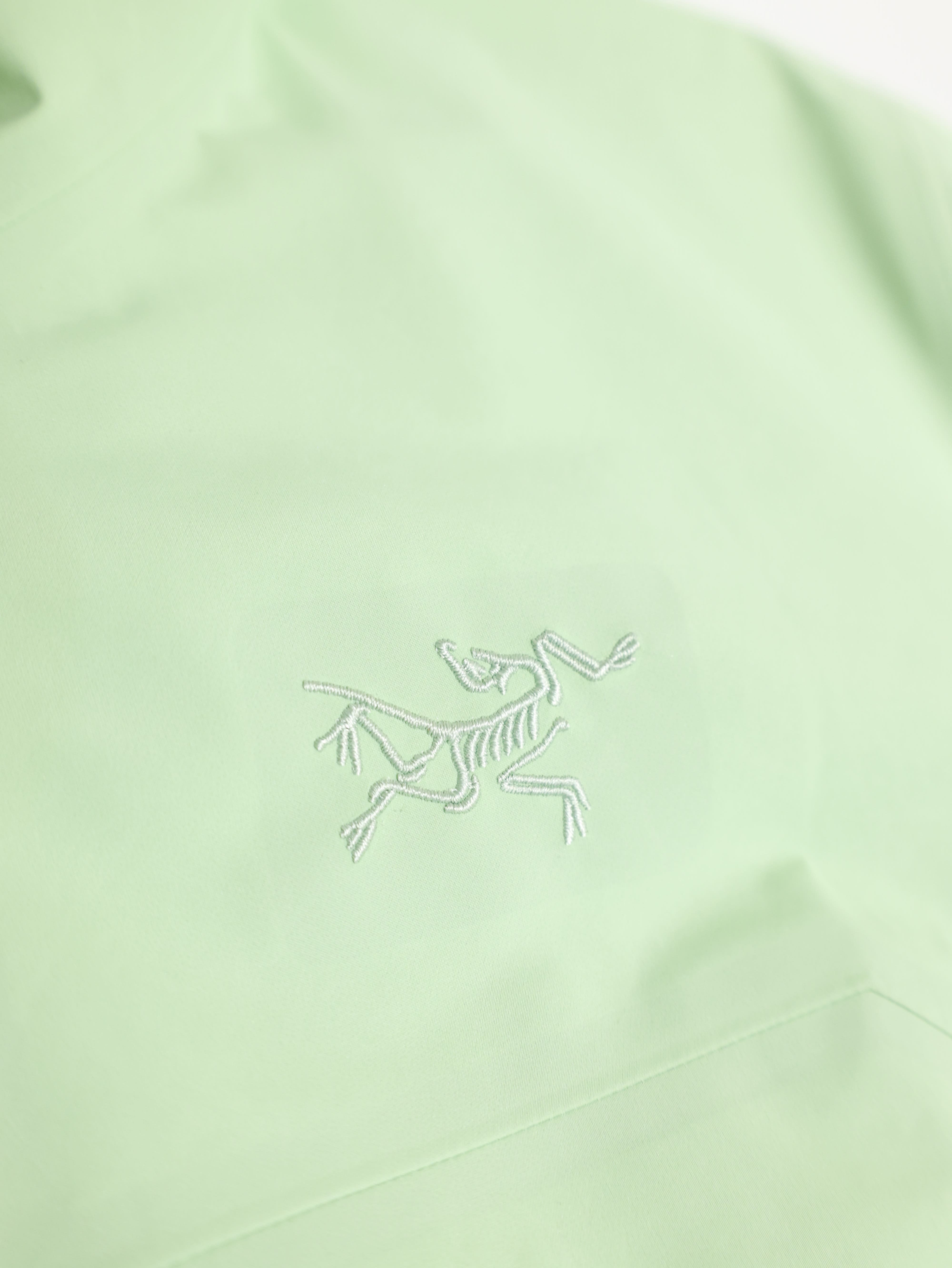 ARCTERYX 始祖鳥 女 BETA 防水外套 Goretex X000009239 磷光綠