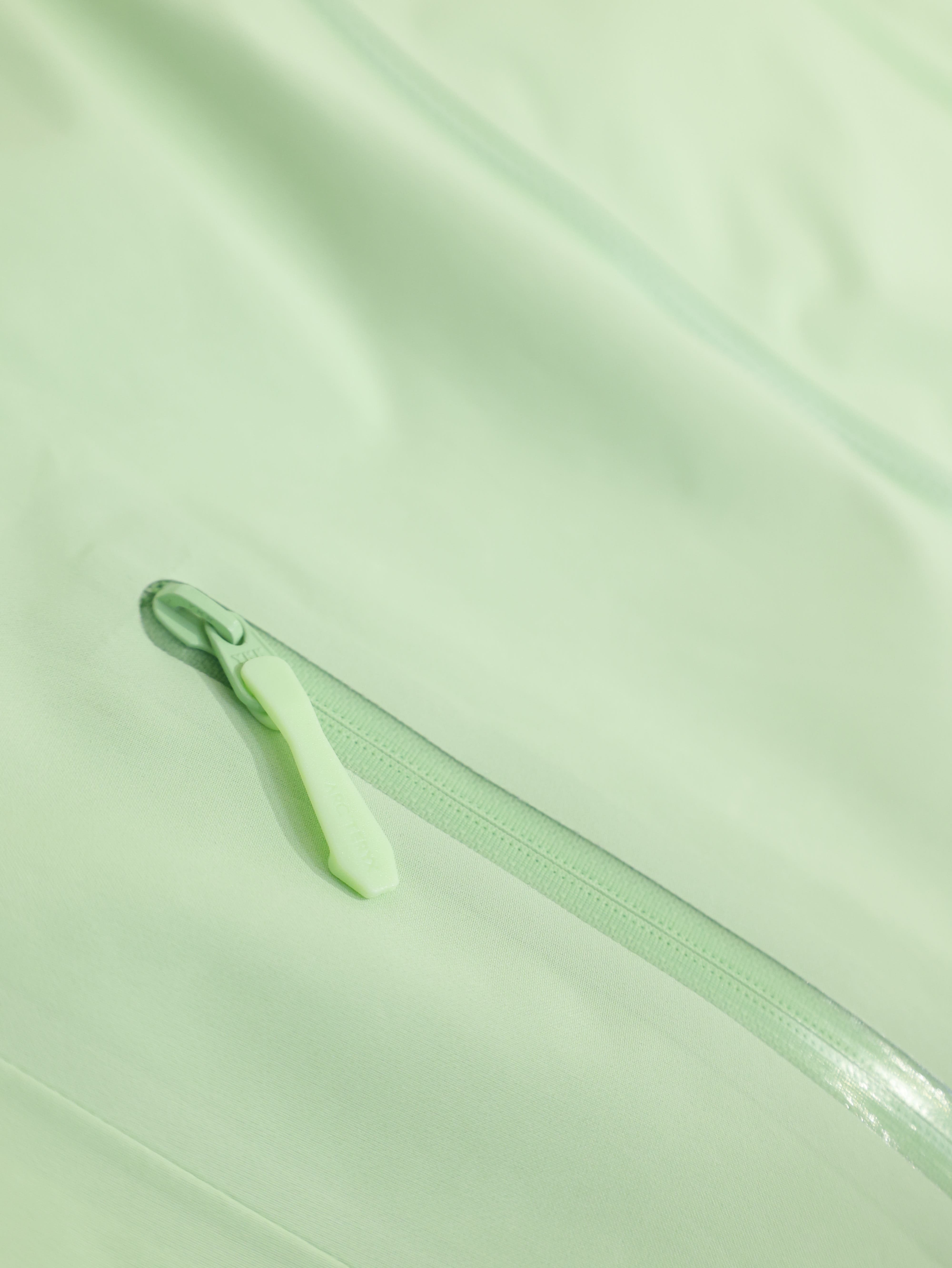 ARCTERYX 始祖鳥 女 BETA 防水外套 Goretex X000009239 磷光綠