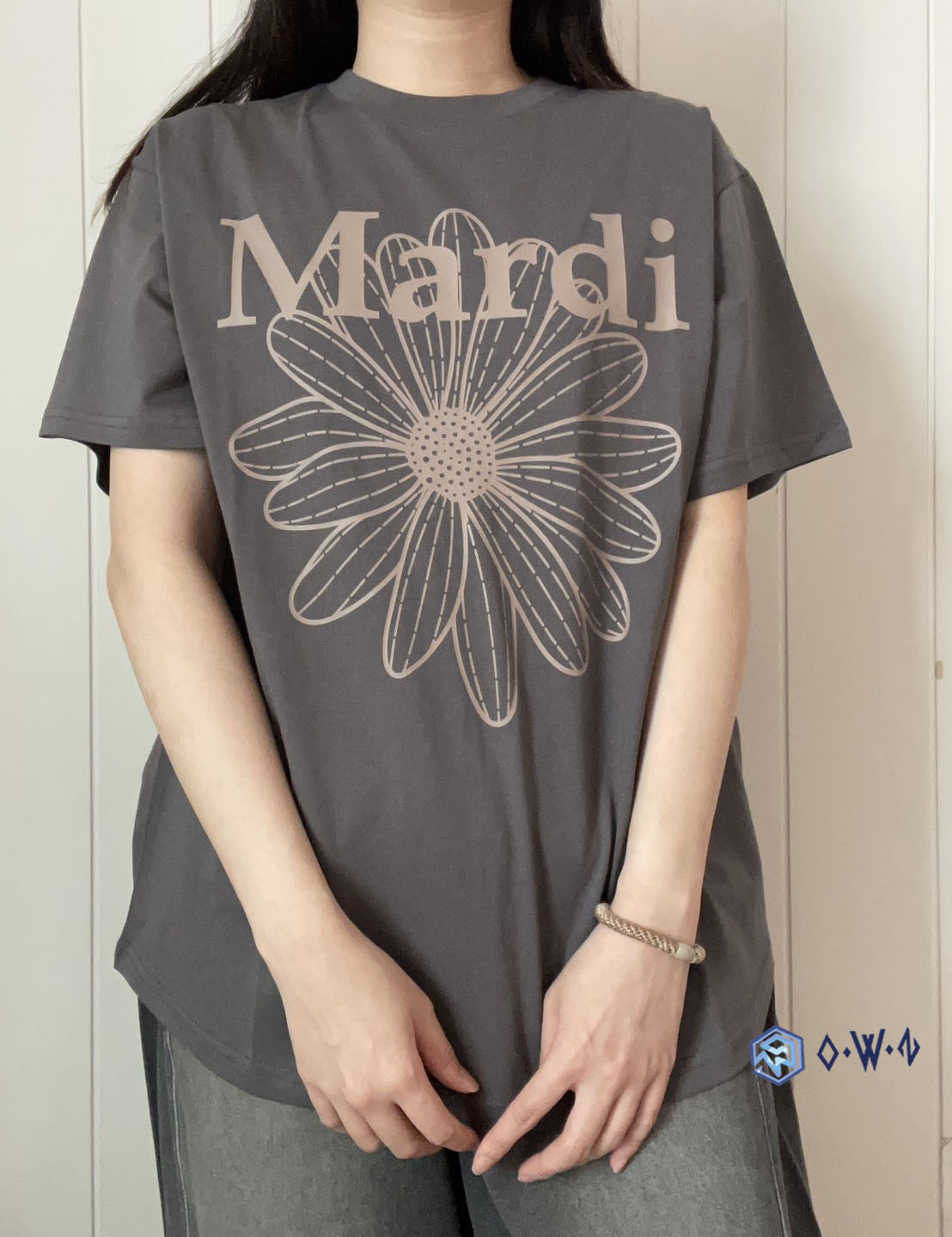 【OWN】Mardi Mercredi 短袖上衣 雛菊 花花 新款 韓國限定 單一尺寸 灰咖