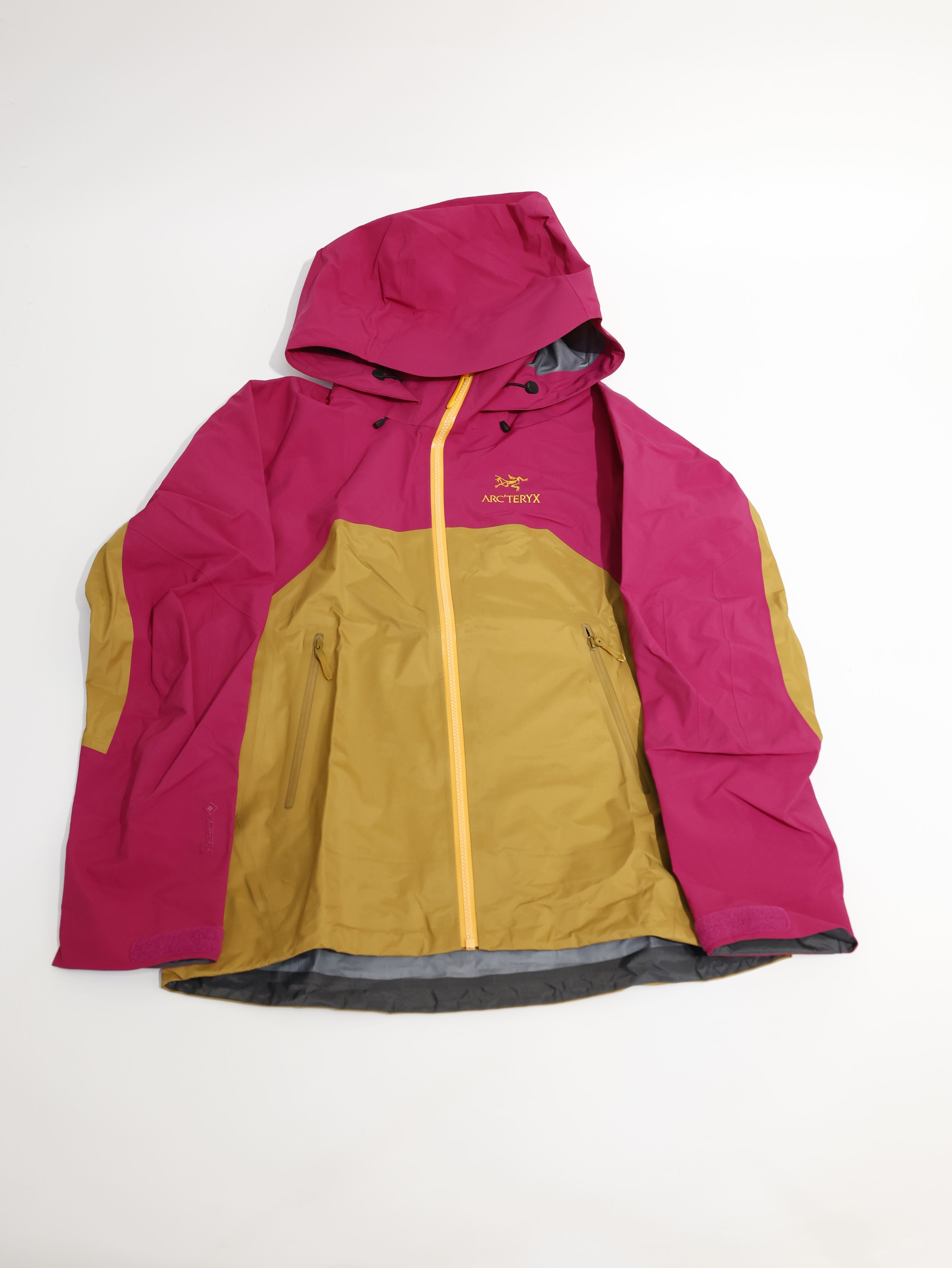 ARCTERYX 始祖鳥 女 Beta AR 防水外套 GORETEX X000006605